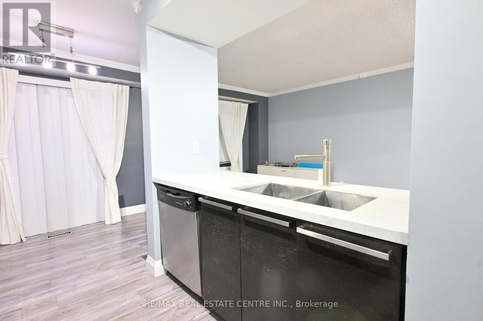 51 - 1484 TORRINGTON DRIVE