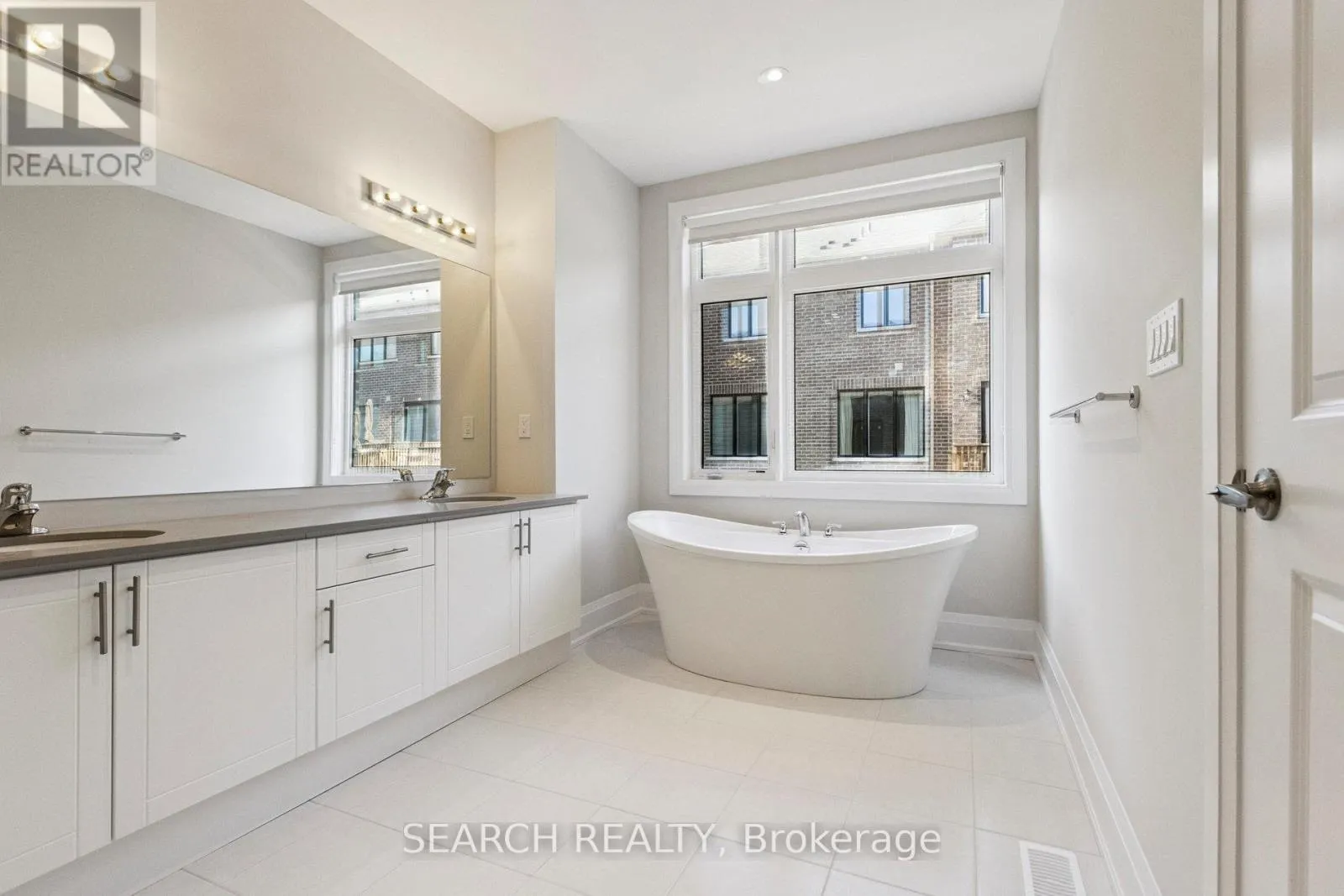 1232 ANTHONIA TRAIL