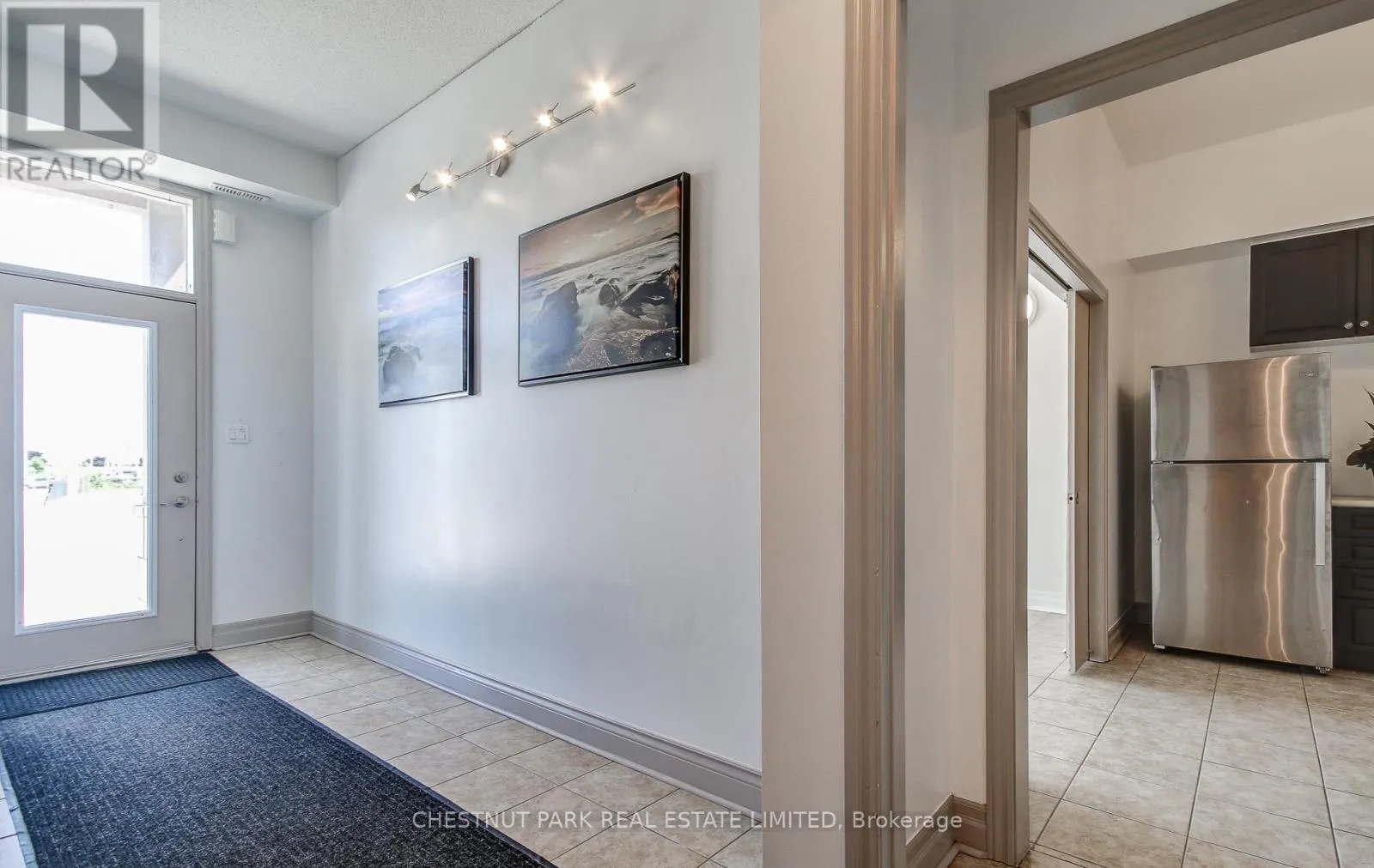 5 - 885 LAKESHORE ROAD E