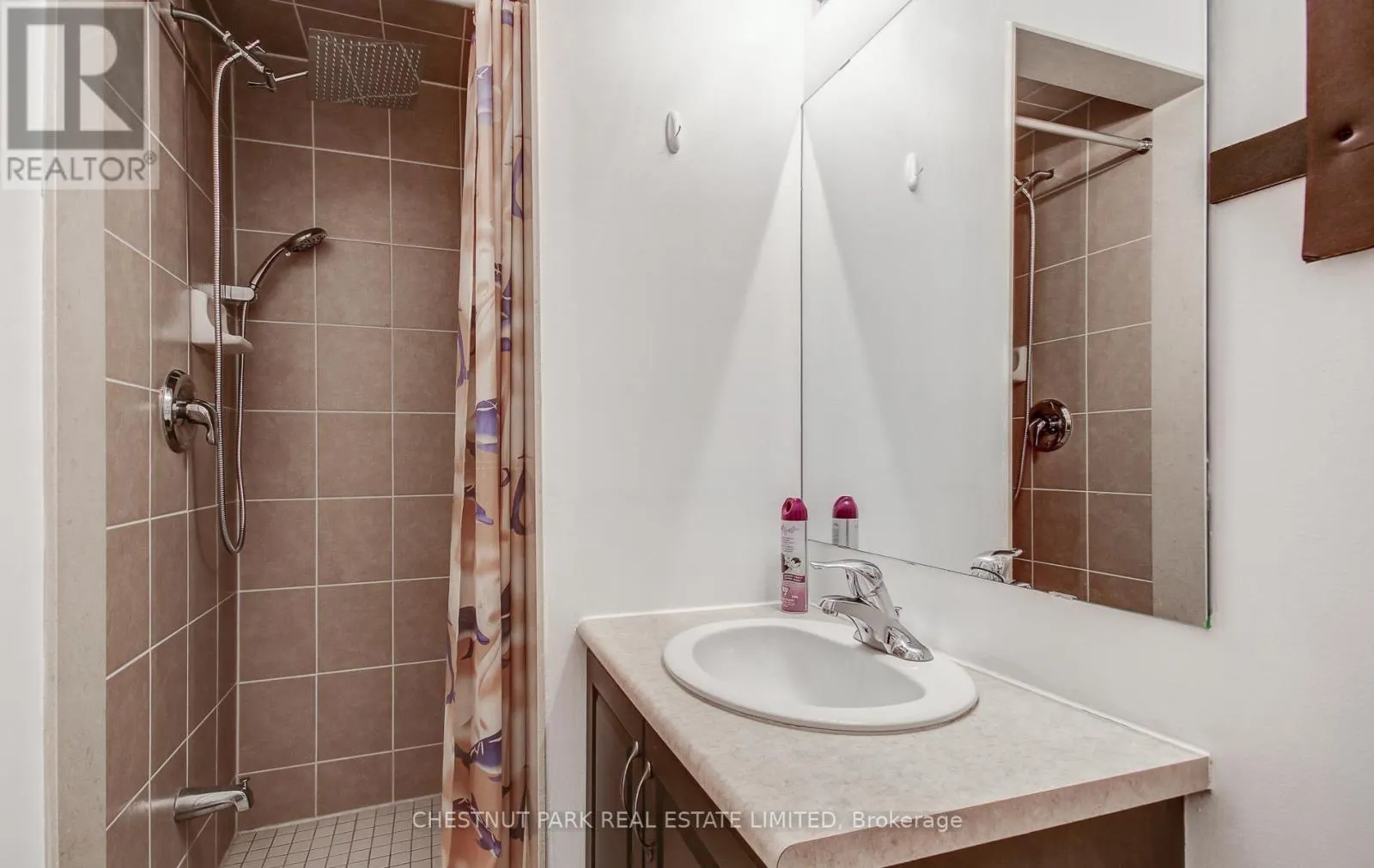 5 - 885 LAKESHORE ROAD E