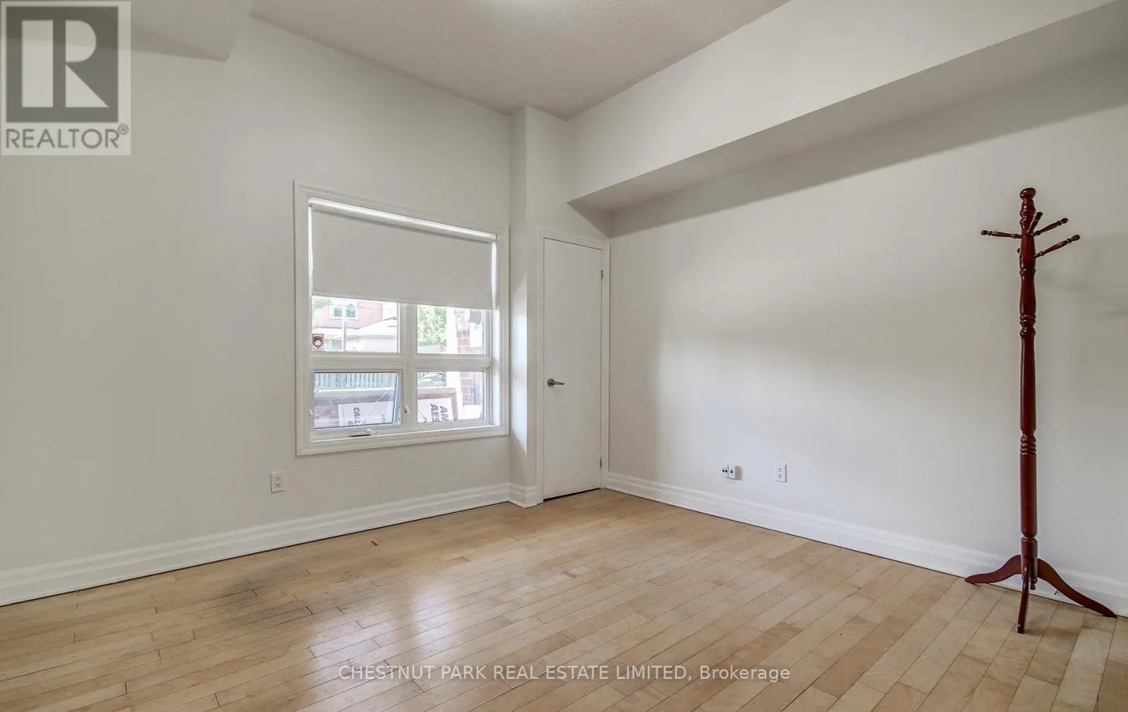 5 - 885 LAKESHORE ROAD E