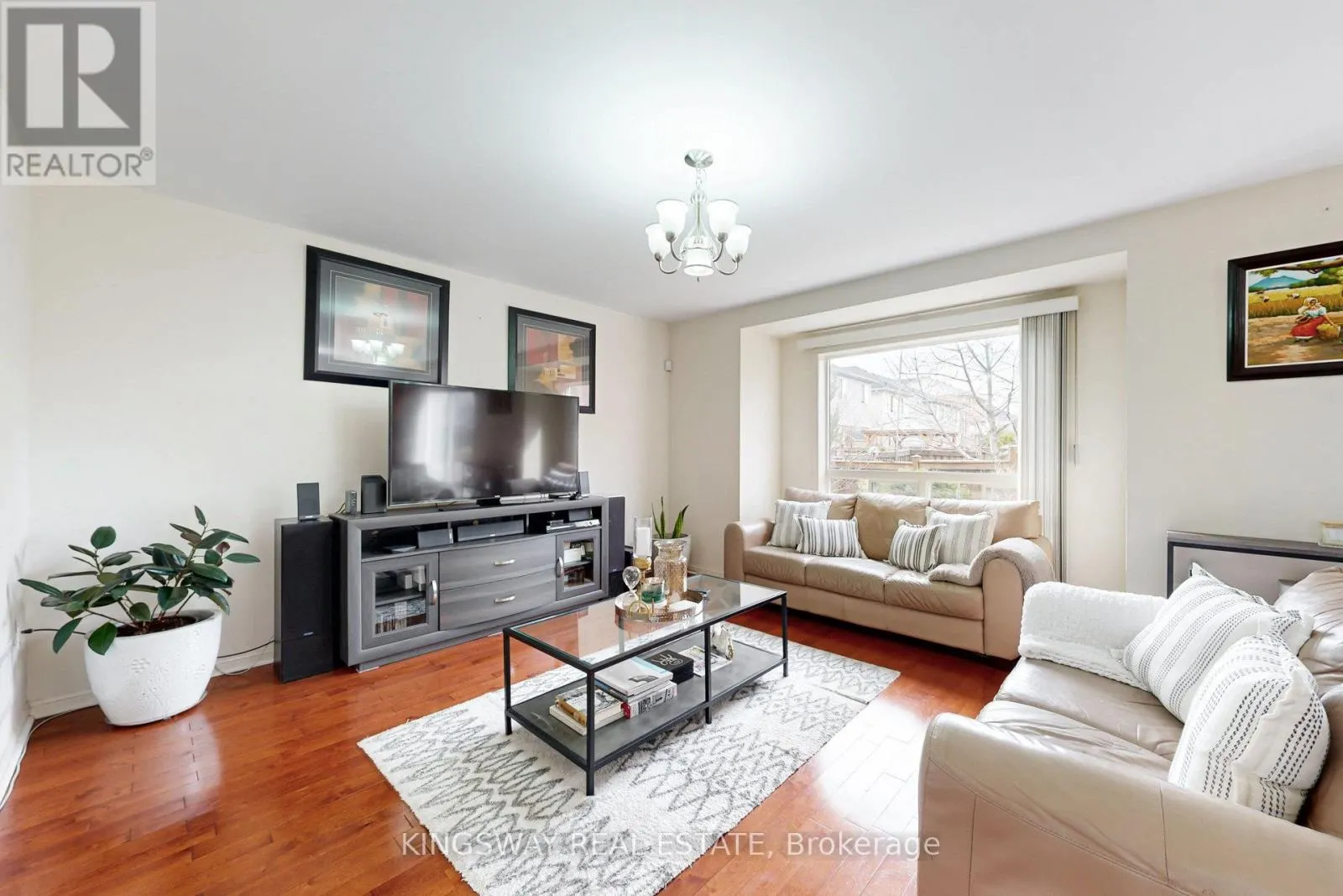 142 VALLEYWAY DRIVE