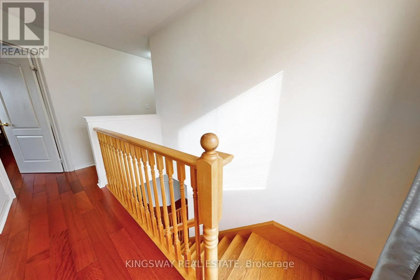 142 VALLEYWAY DRIVE