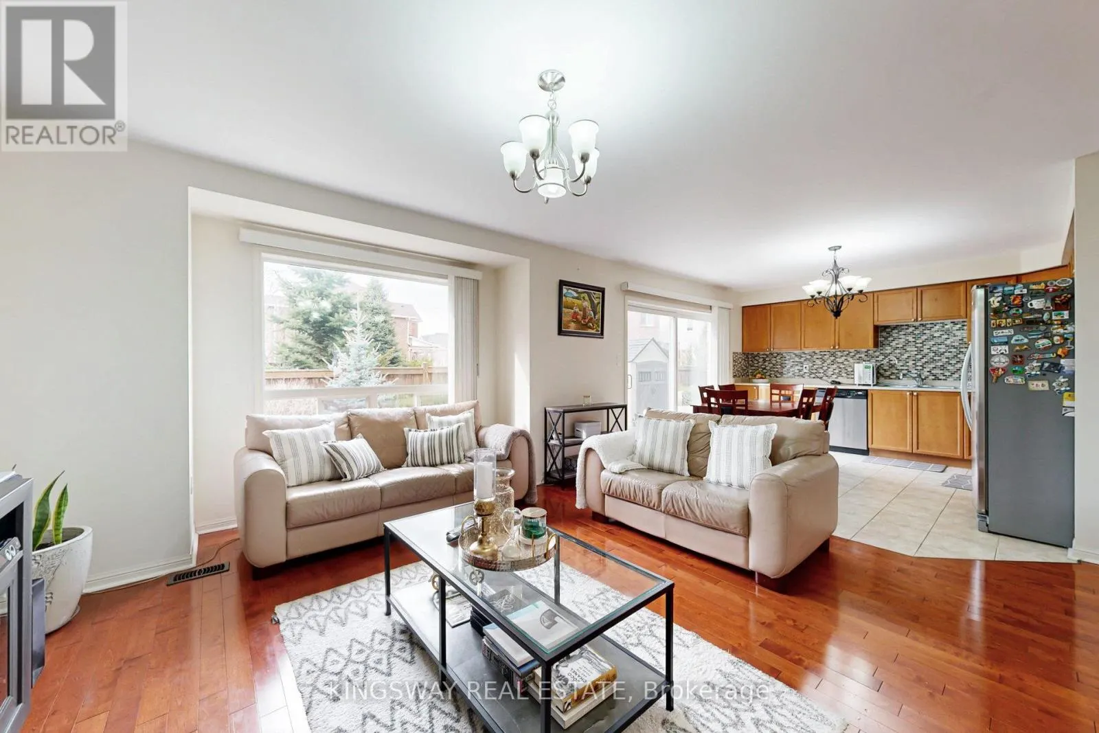 142 VALLEYWAY DRIVE