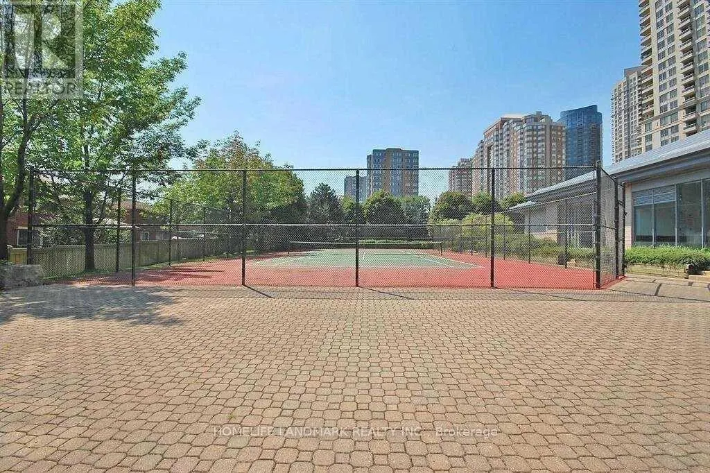 515 - 250 WEBB DRIVE