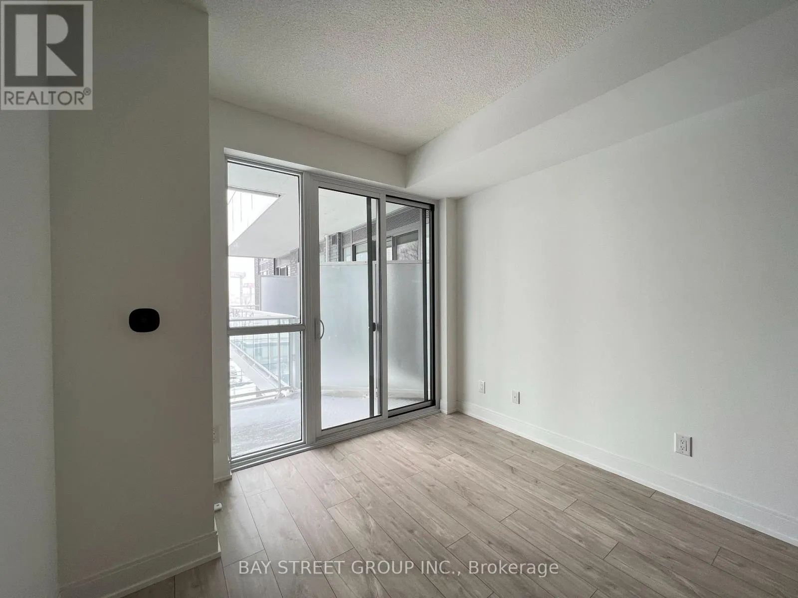 317 - 70 ANNIE CRAIG DRIVE