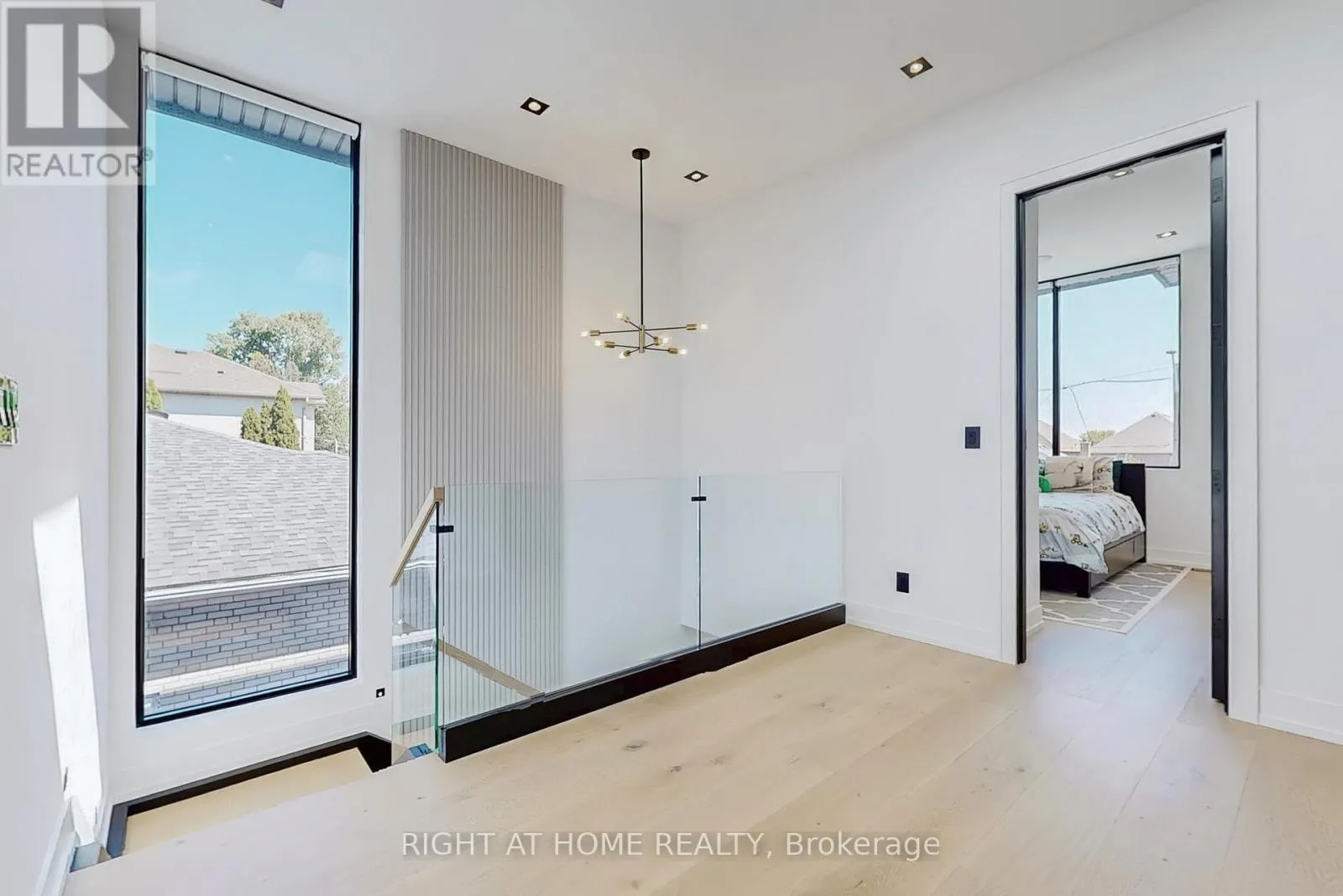 845 7TH STREET
