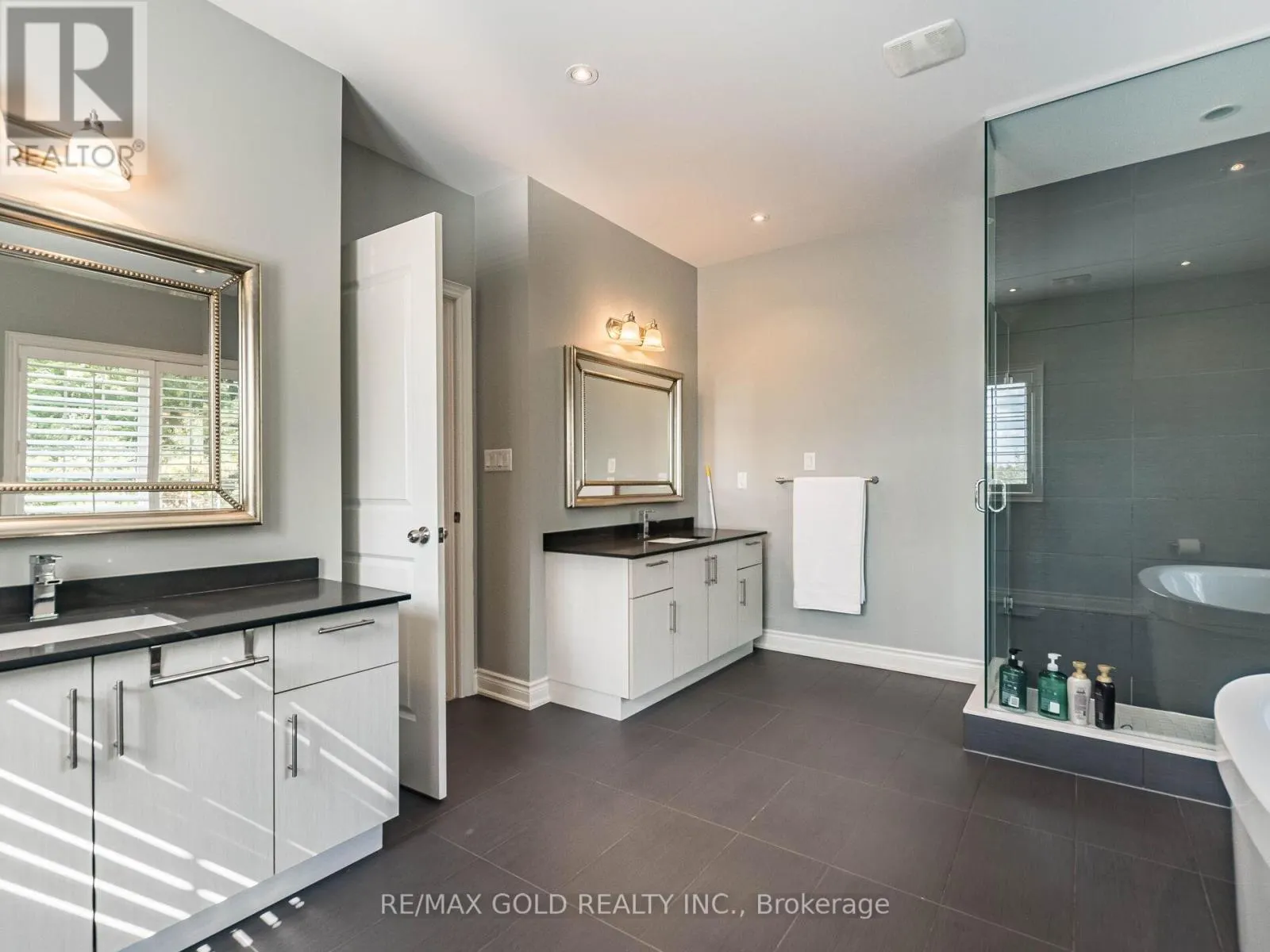 151 RISING HILL RIDGE