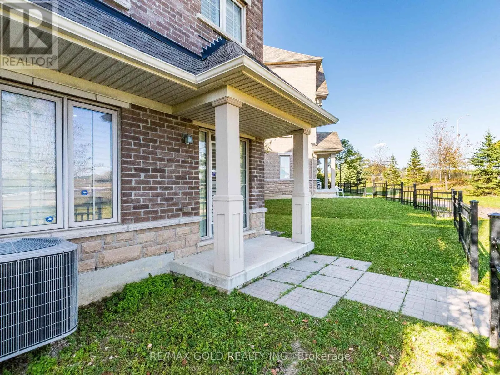 46 SOCCAVO CRESCENT