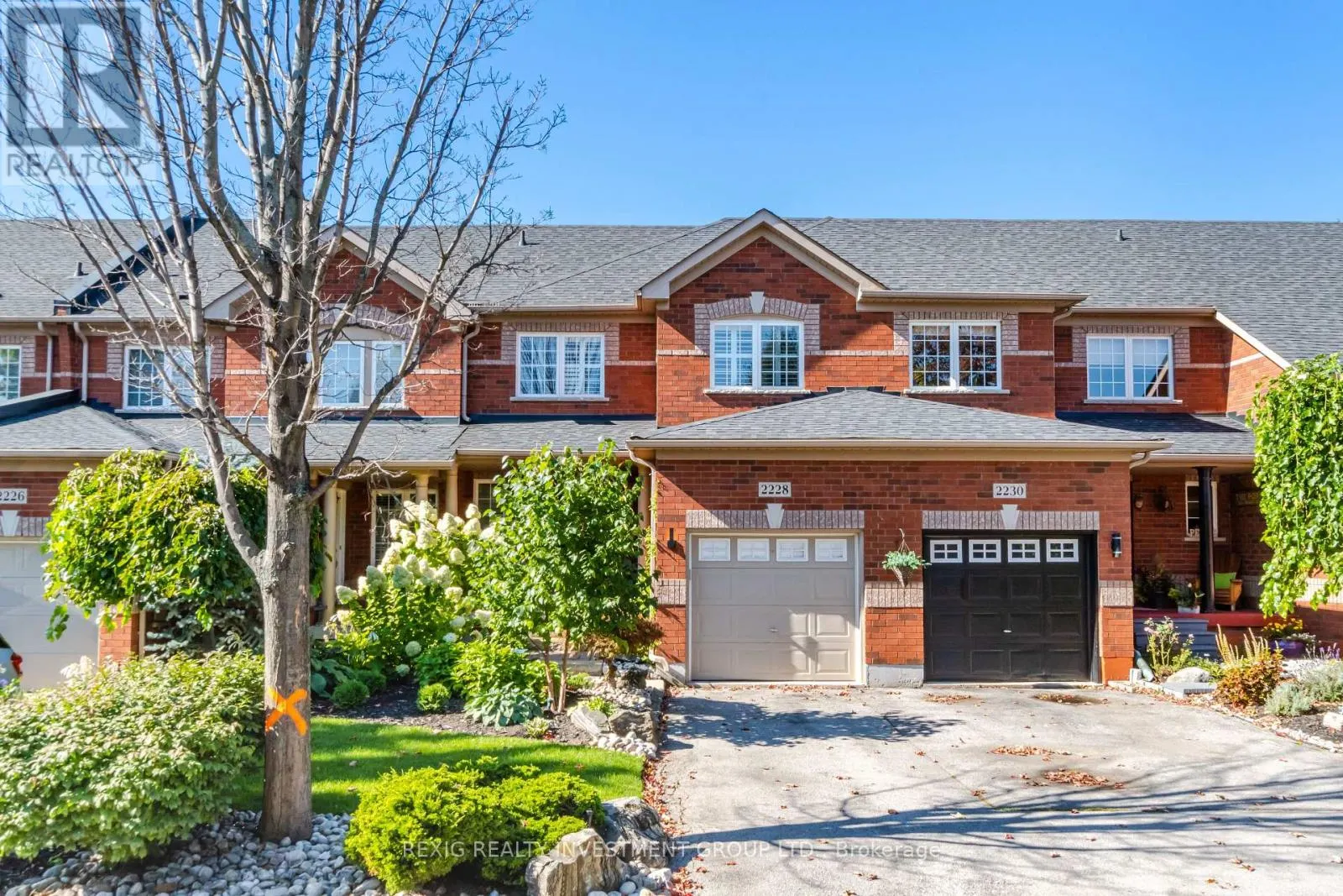 2228 HUMMINGBIRD WAY
