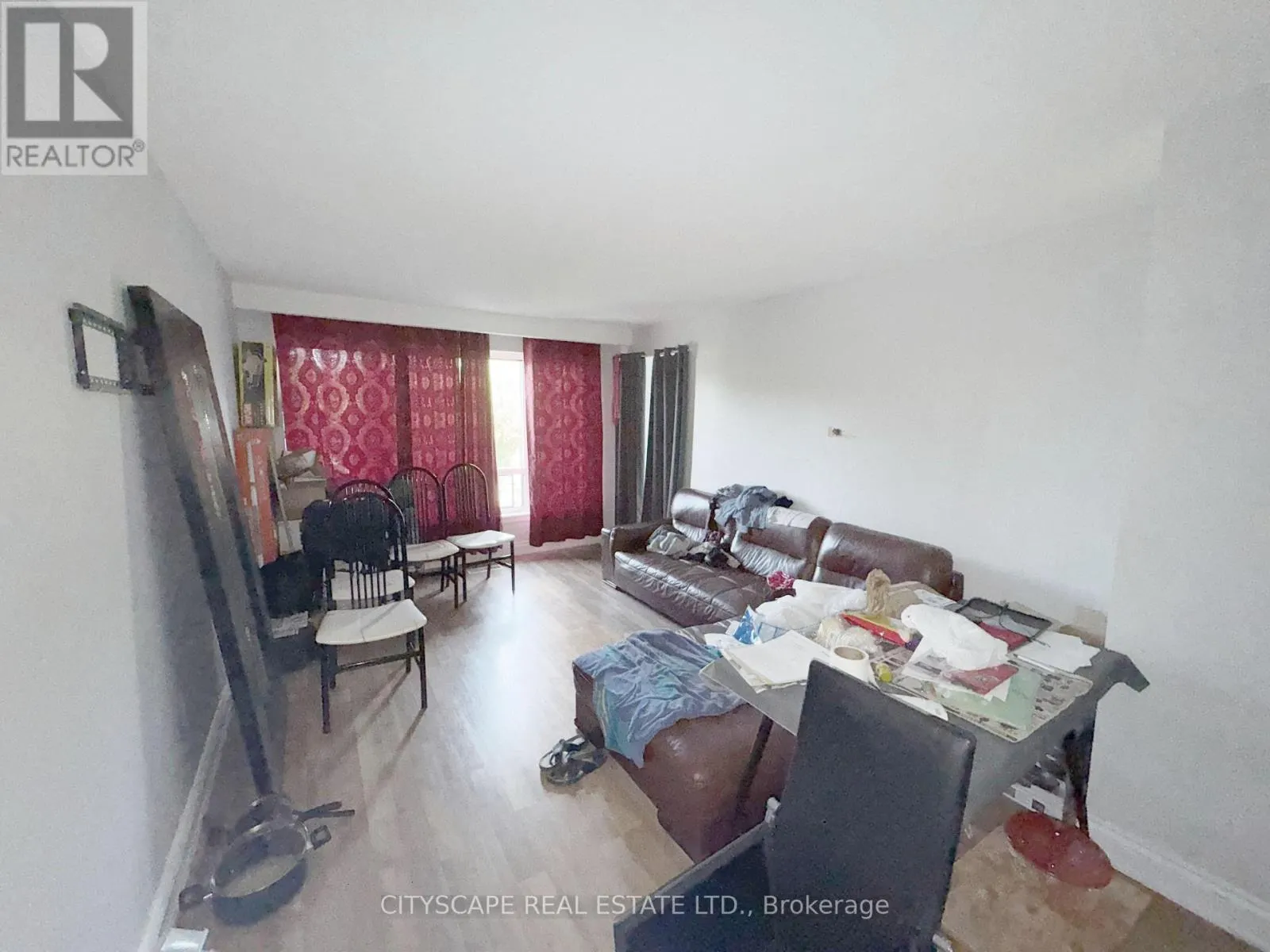 11 MELPHAM COURT