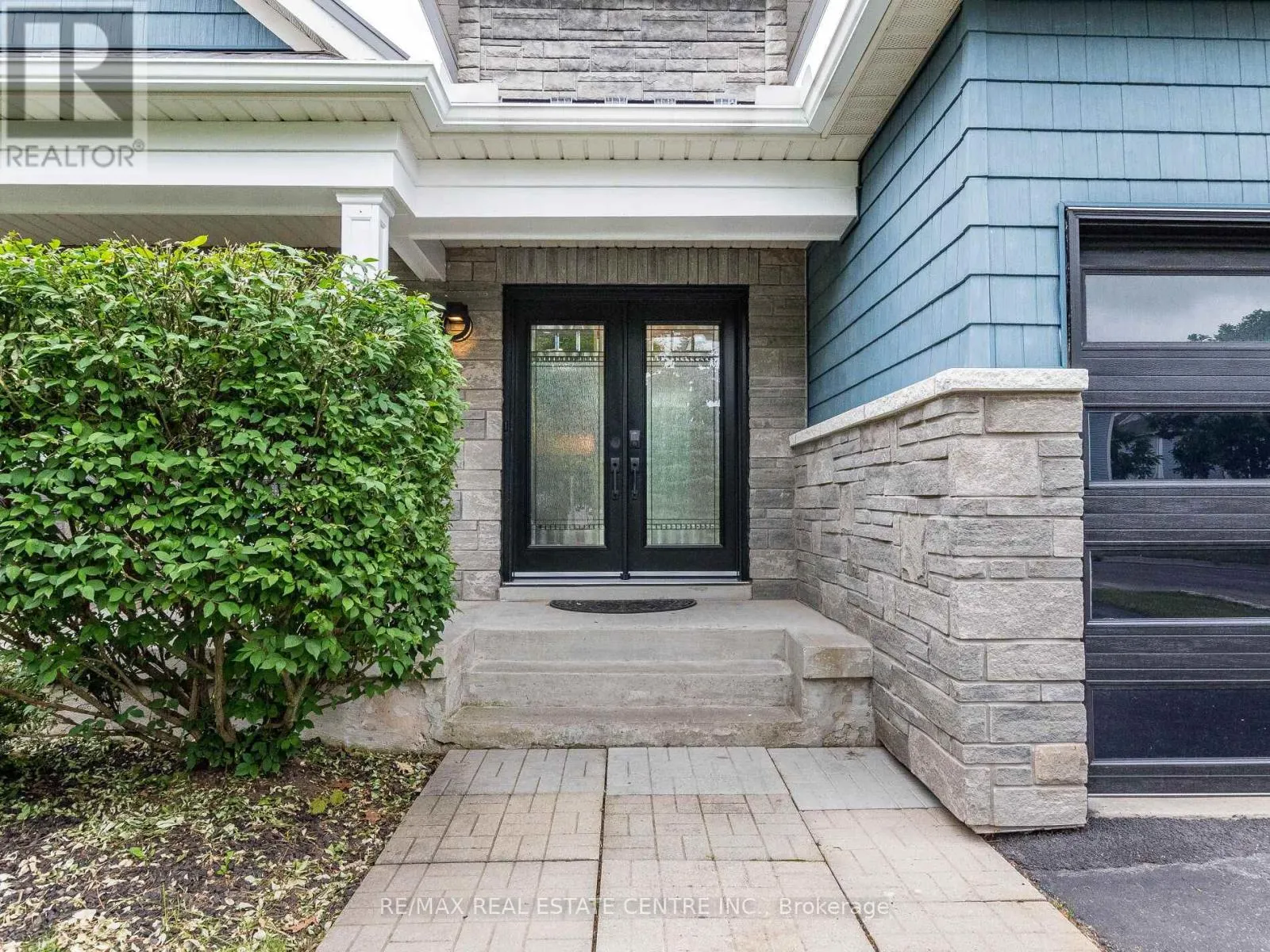42 SOMERVILLE ROAD