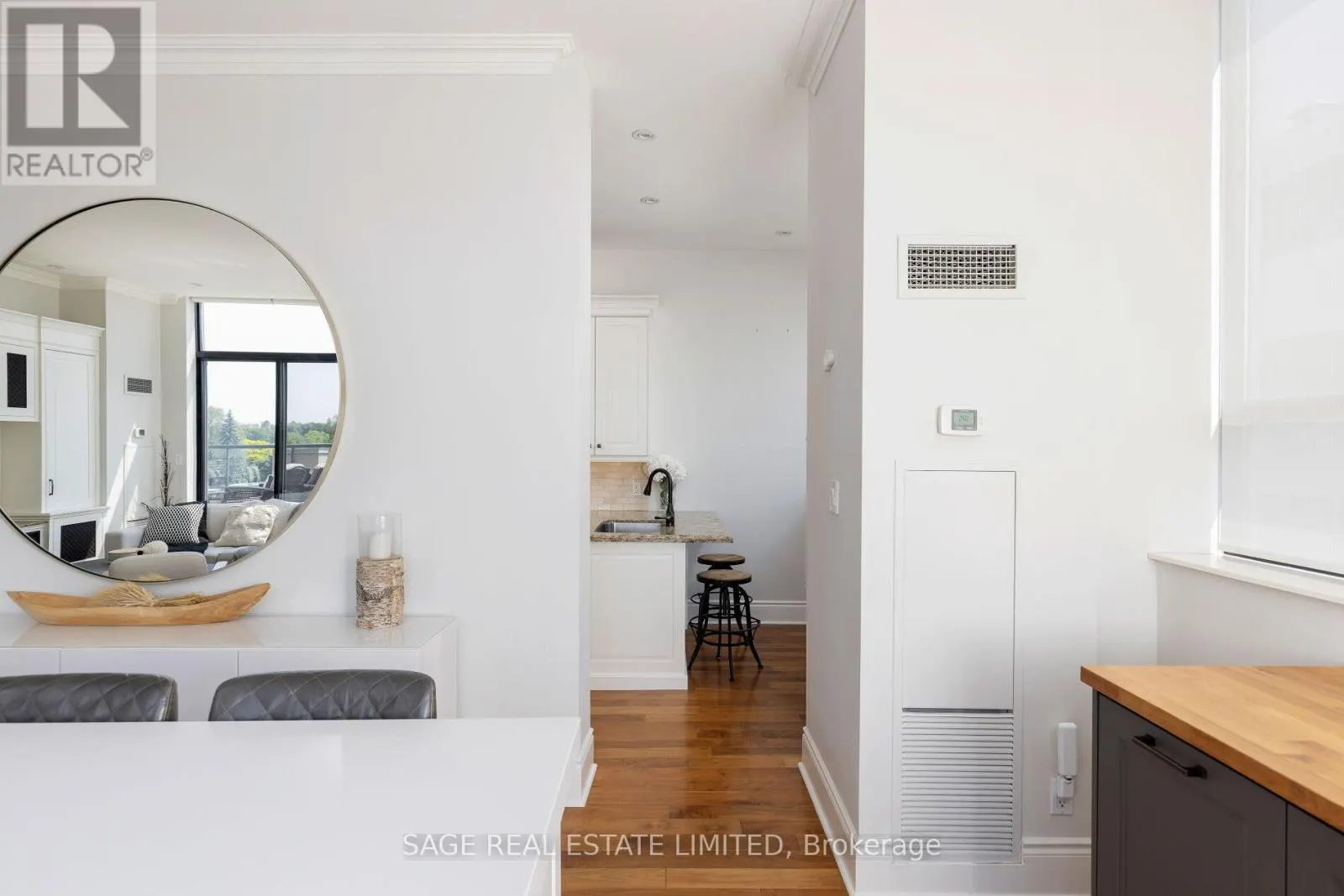 PH613 - 25 EARLINGTON AVENUE