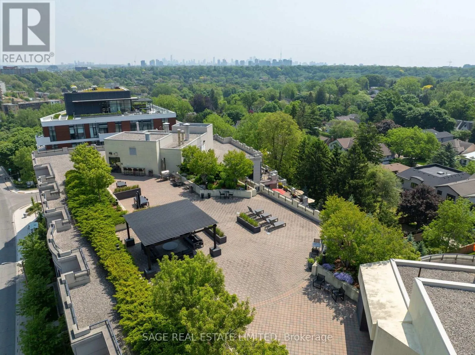 PH613 - 25 EARLINGTON AVENUE