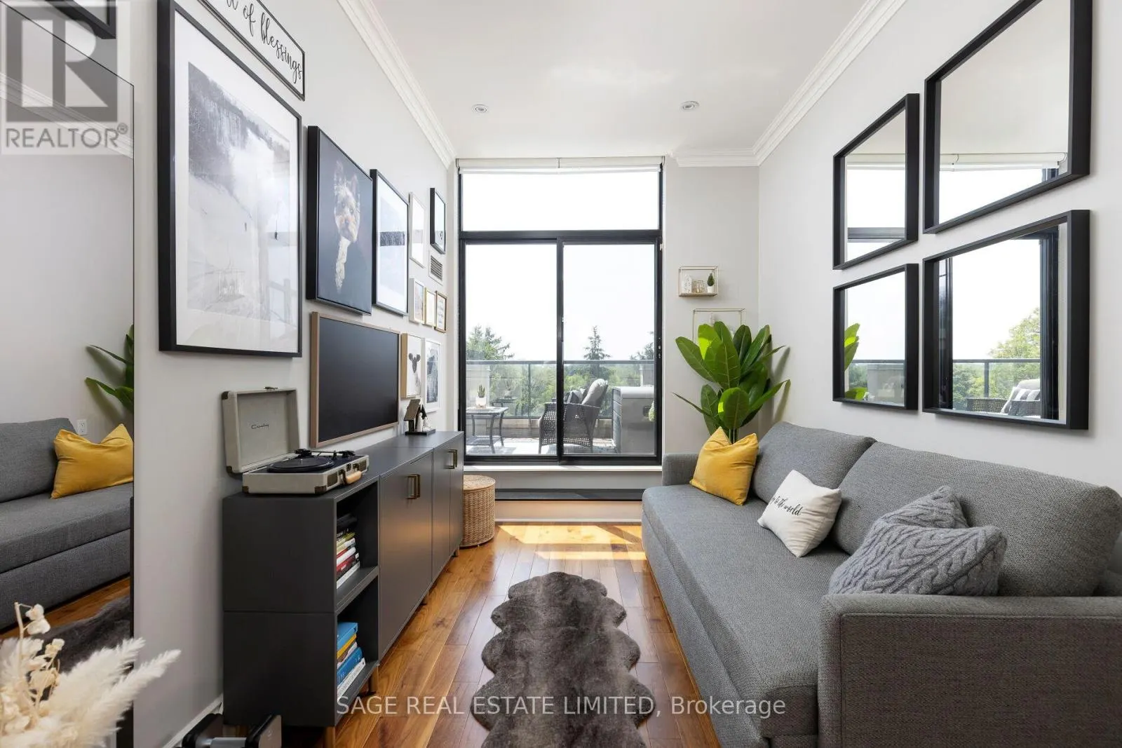 PH613 - 25 EARLINGTON AVENUE