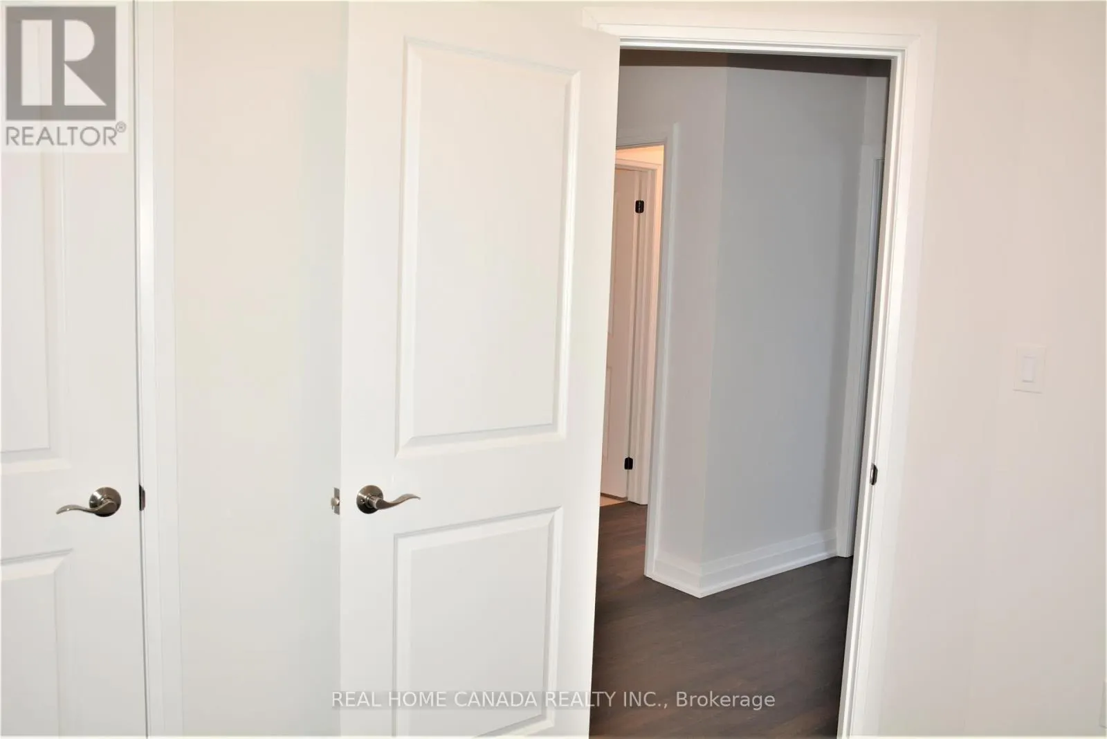 2452 BELT LANE