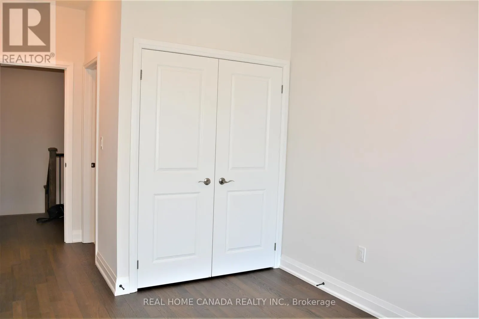 2452 BELT LANE