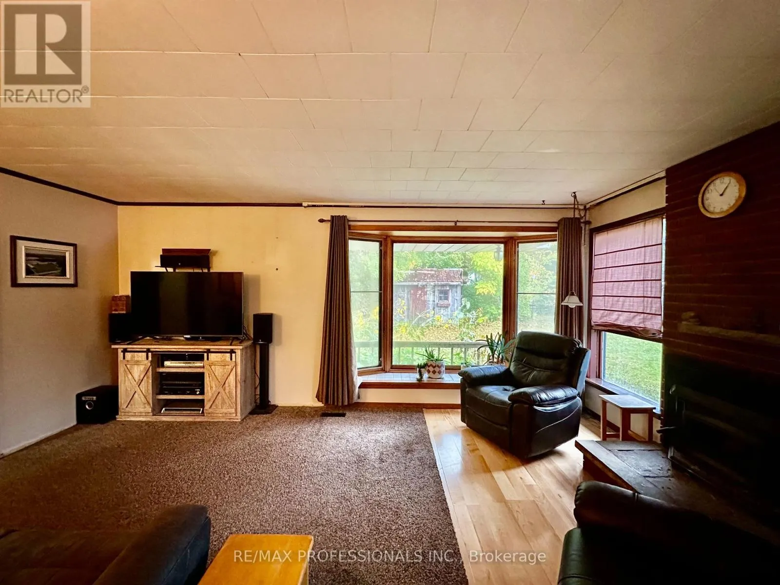 13958 TRAFALGAR ROAD