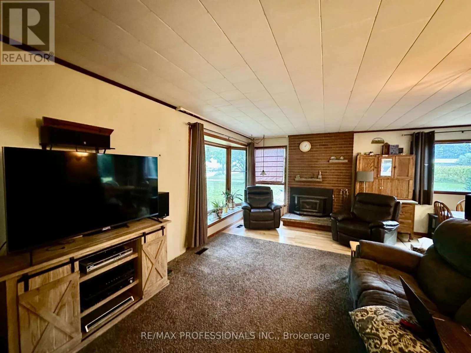 13958 TRAFALGAR ROAD
