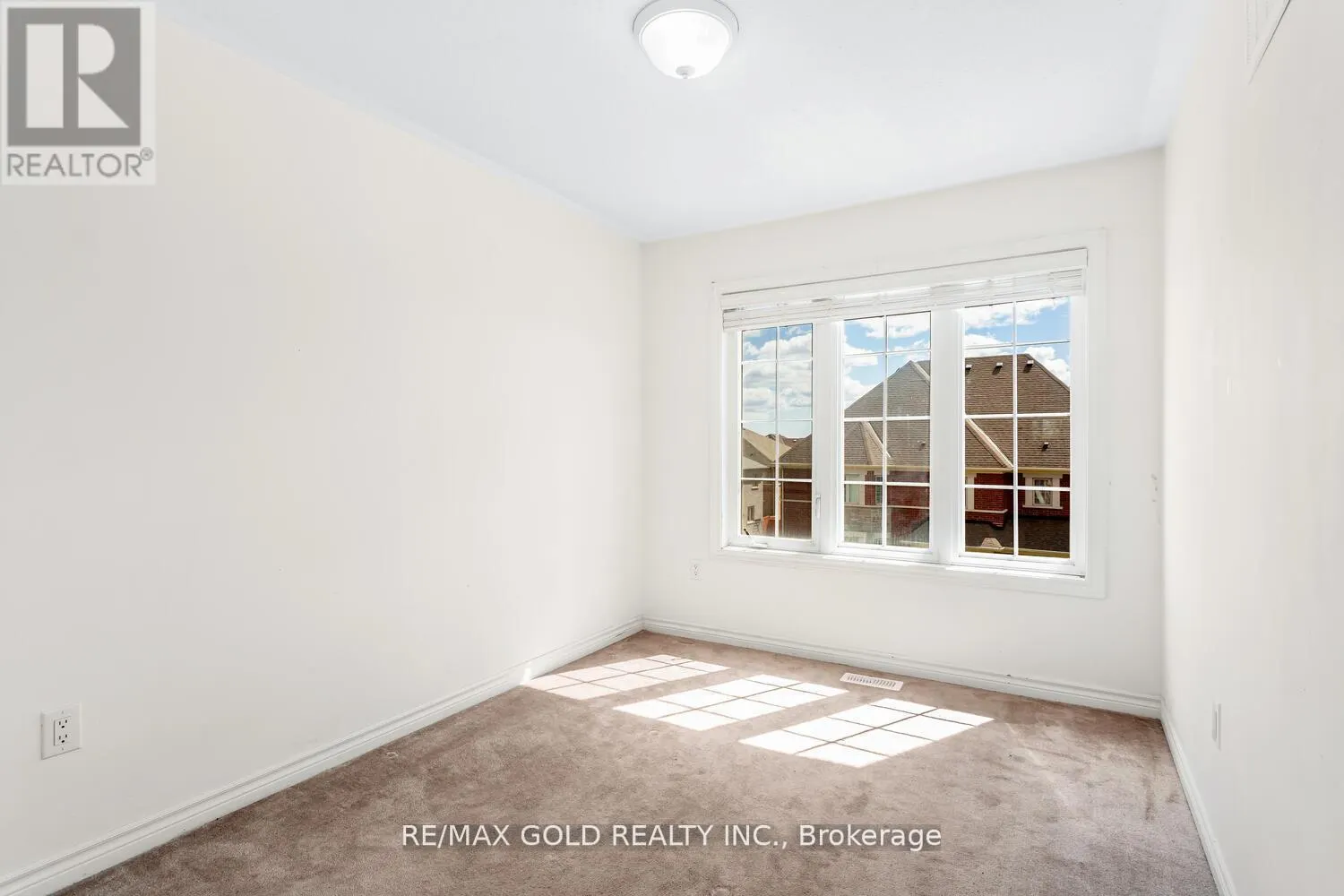 68 AGAVA STREET