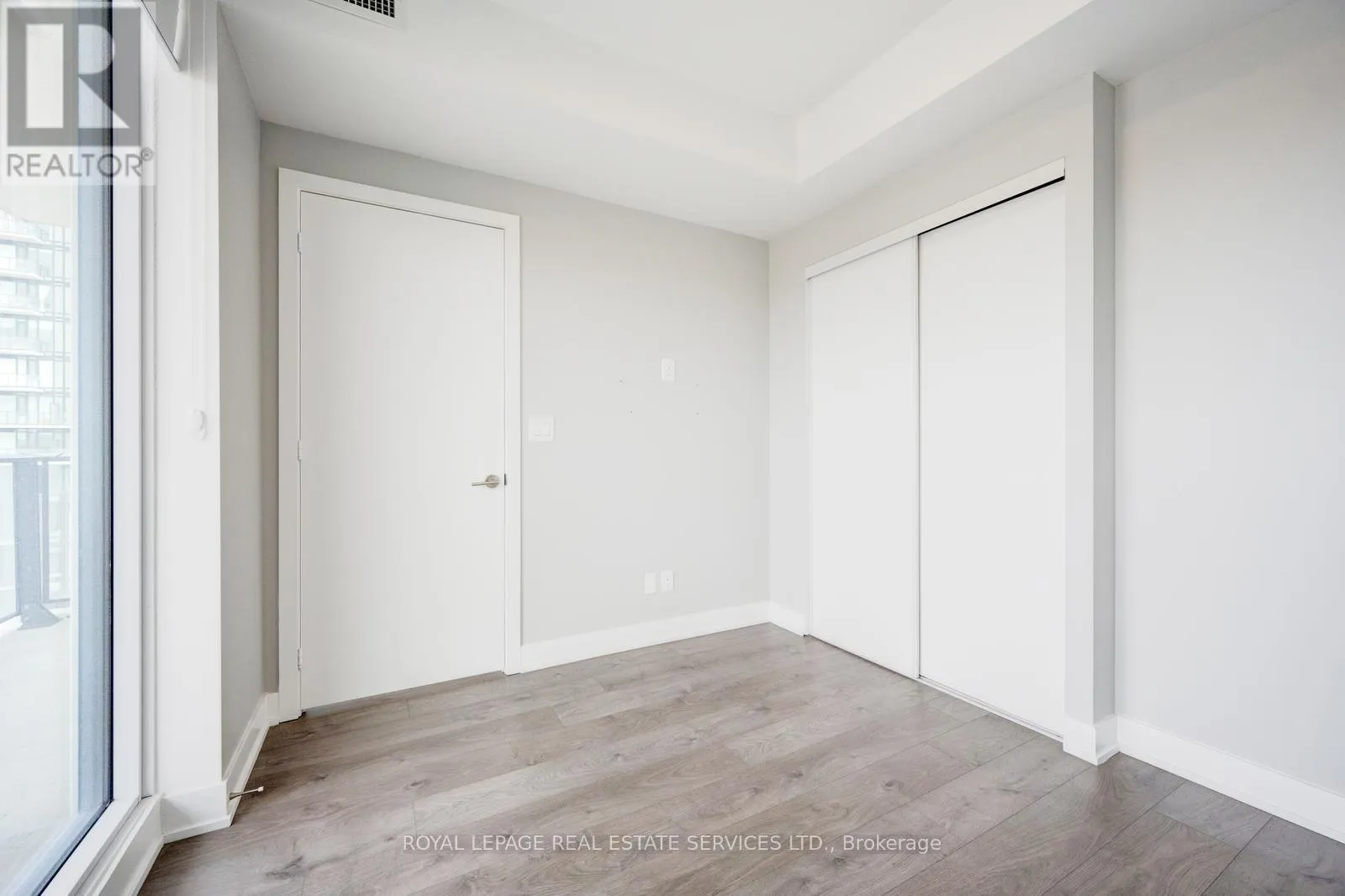 502 - 180 VETERANS DRIVE