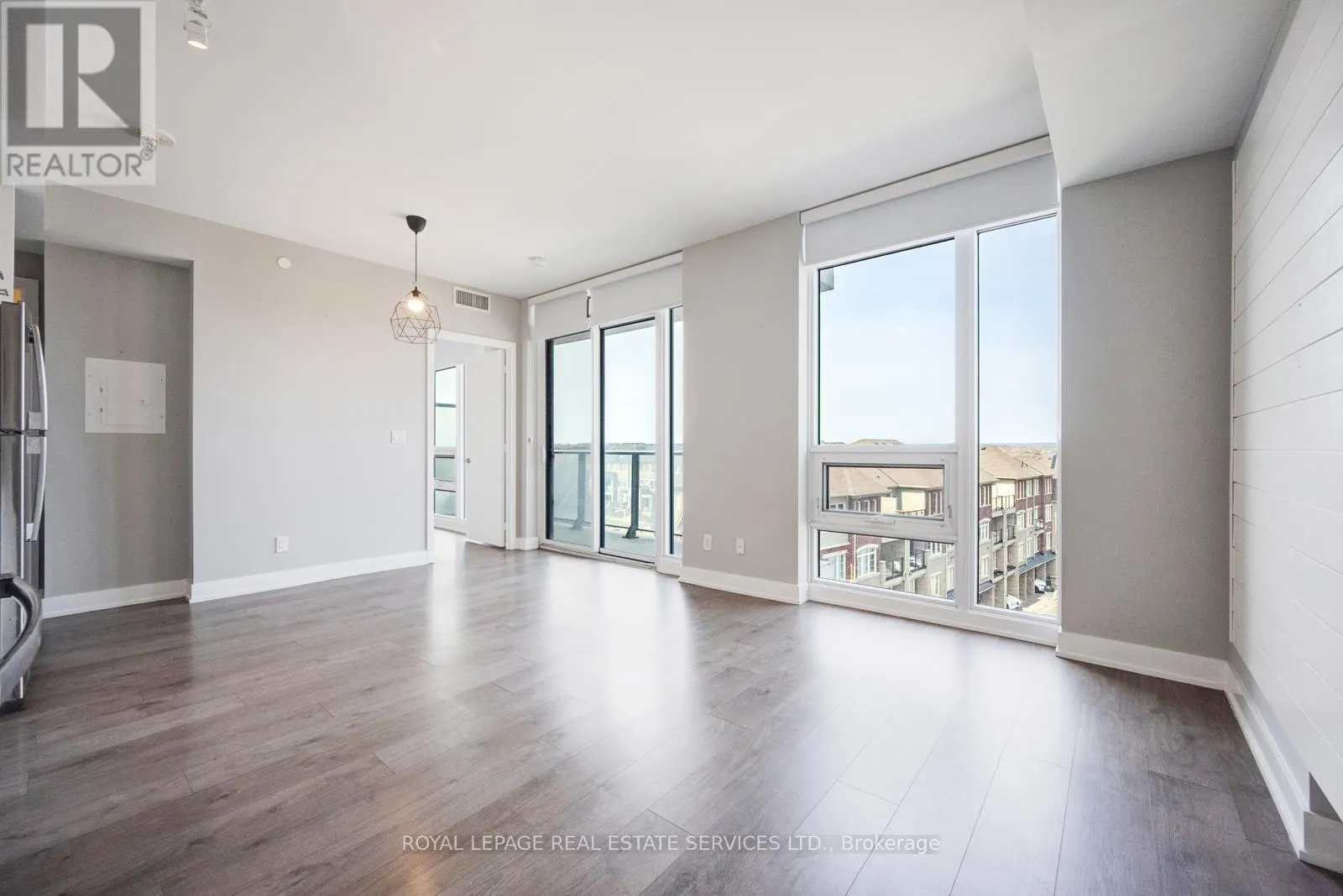 502 - 180 VETERANS DRIVE