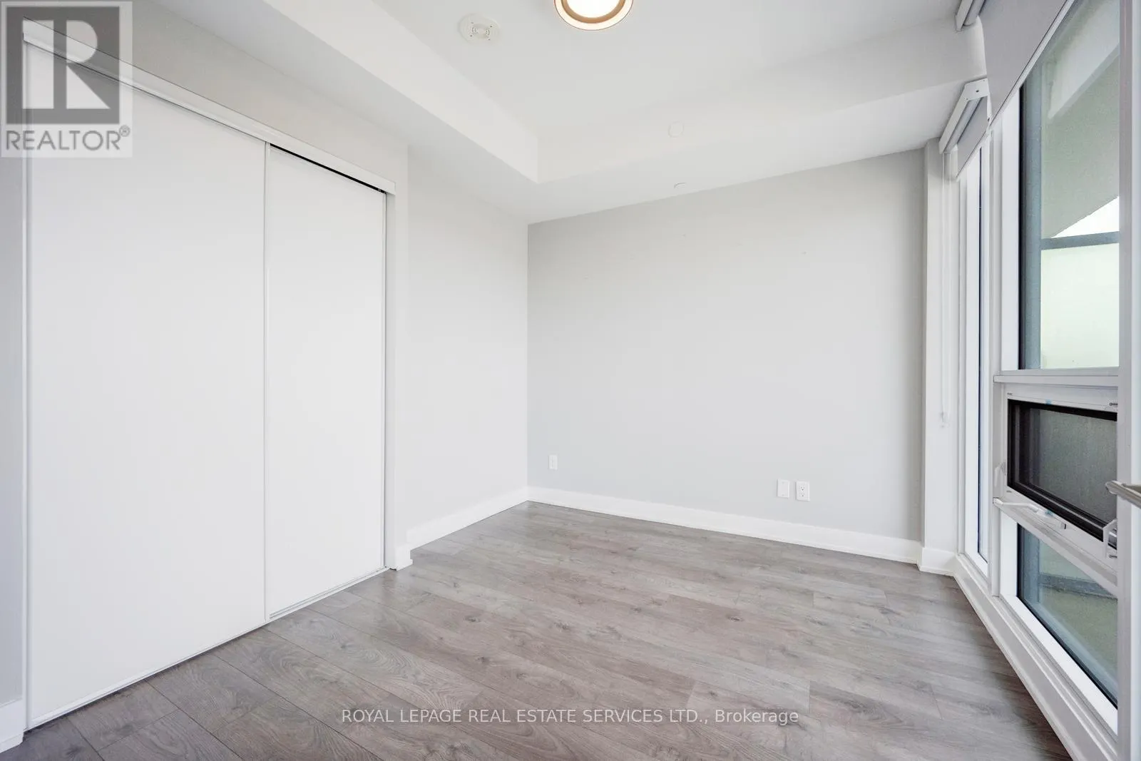 502 - 180 VETERANS DRIVE