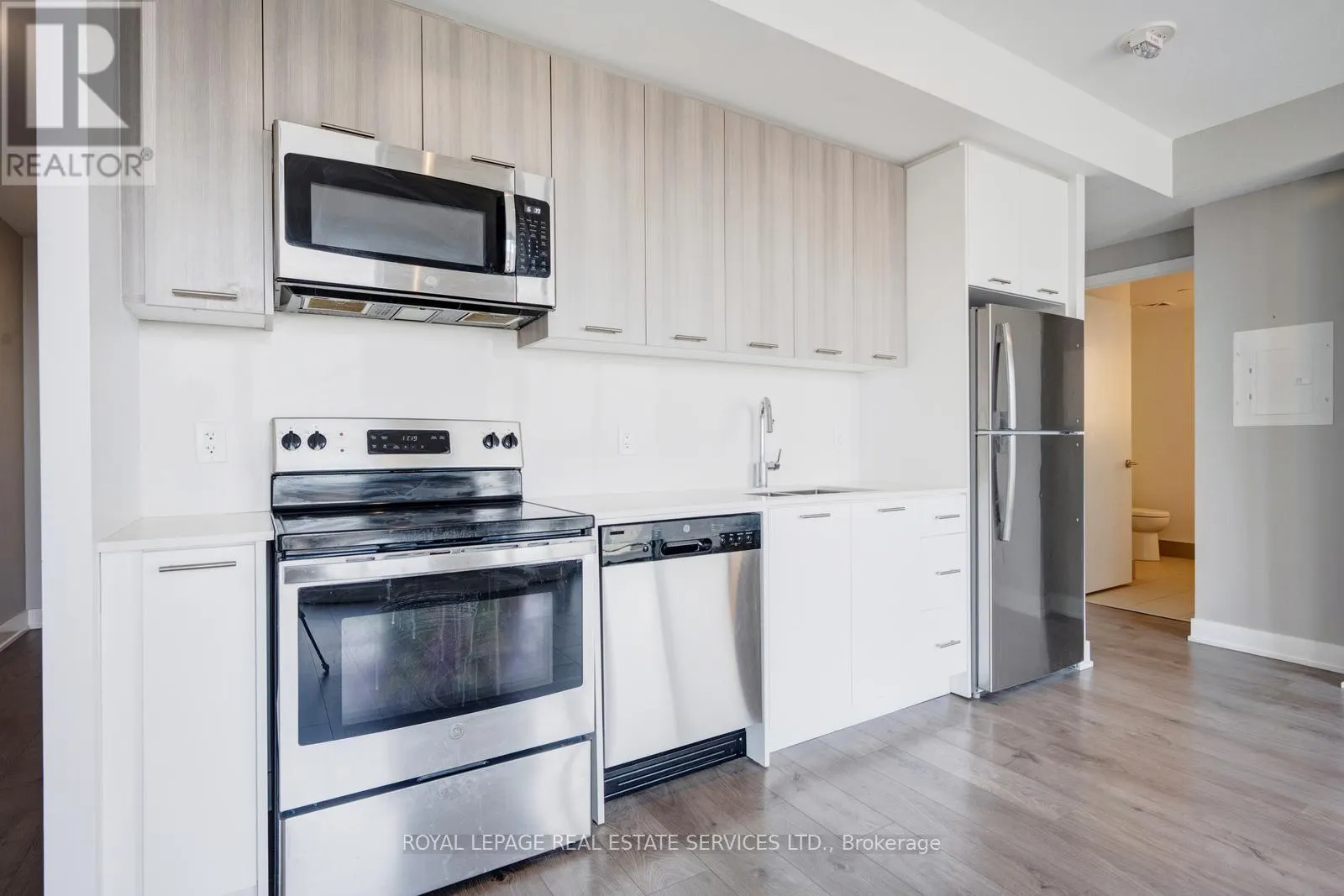 502 - 180 VETERANS DRIVE