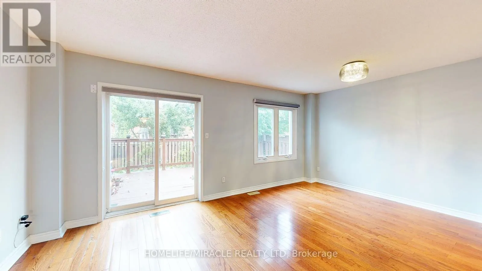 36 MANNEL CRESCENT