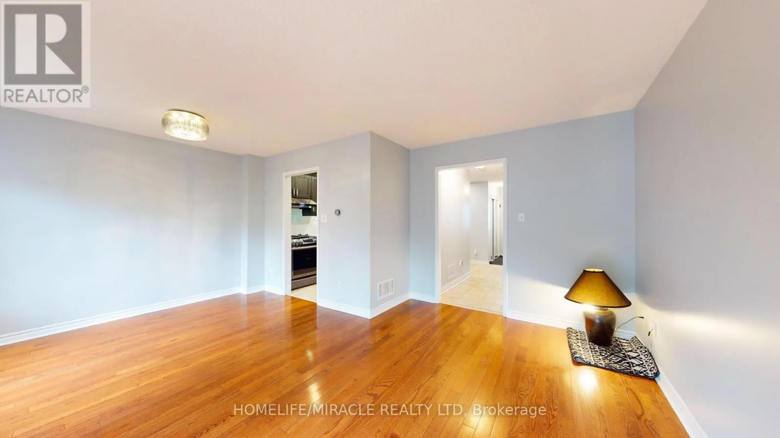 36 MANNEL CRESCENT