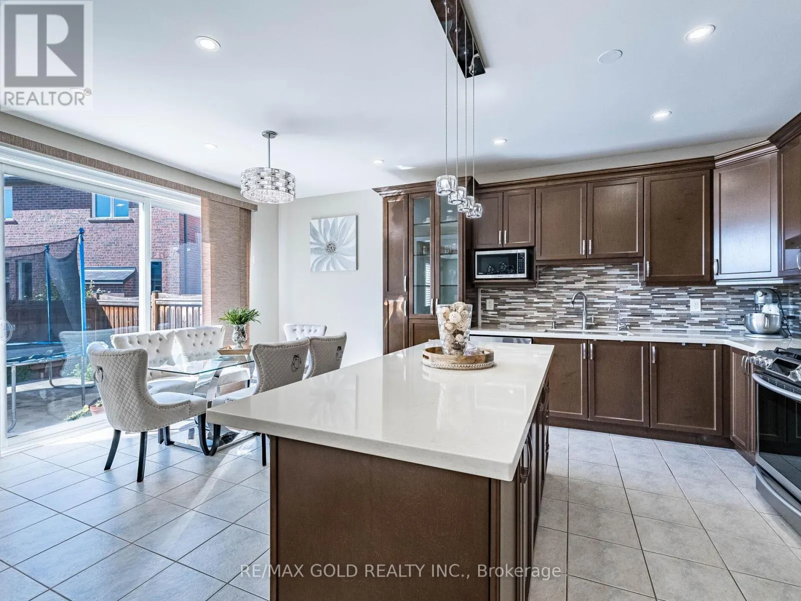 140 THORNBUSH BOULEVARD