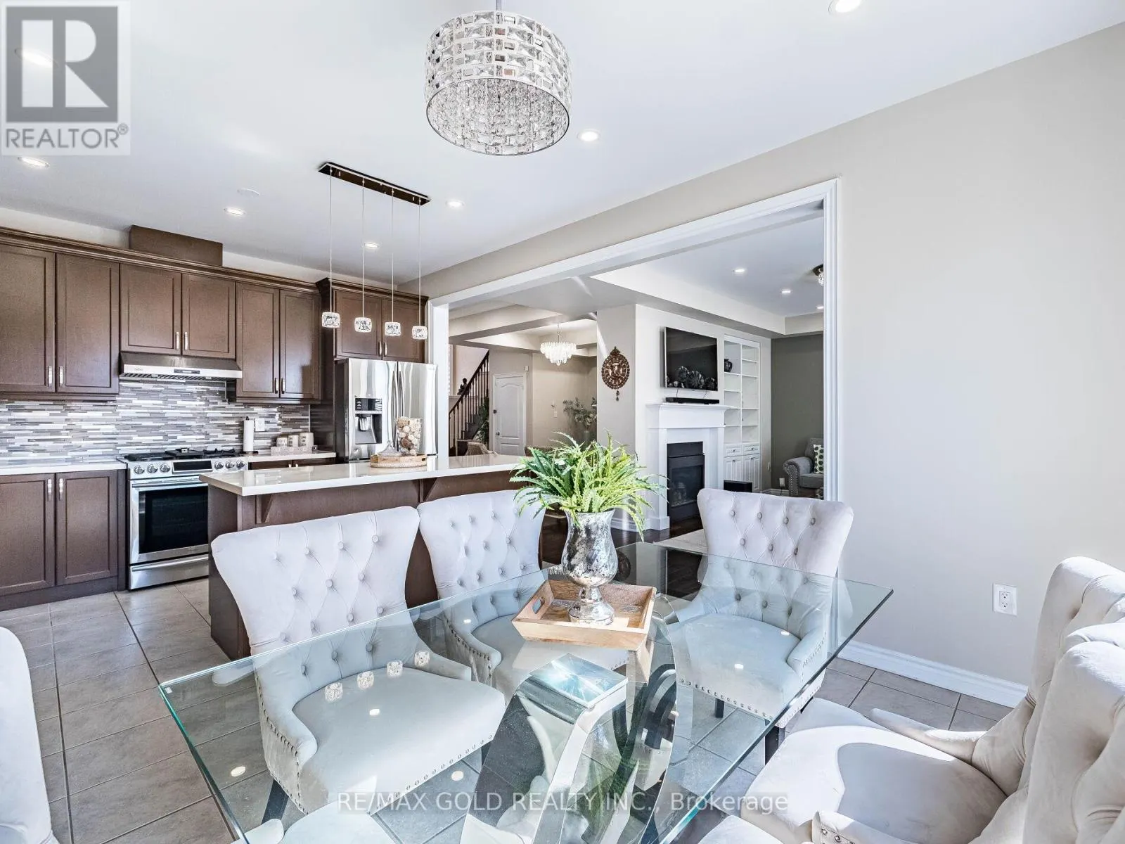 140 THORNBUSH BOULEVARD