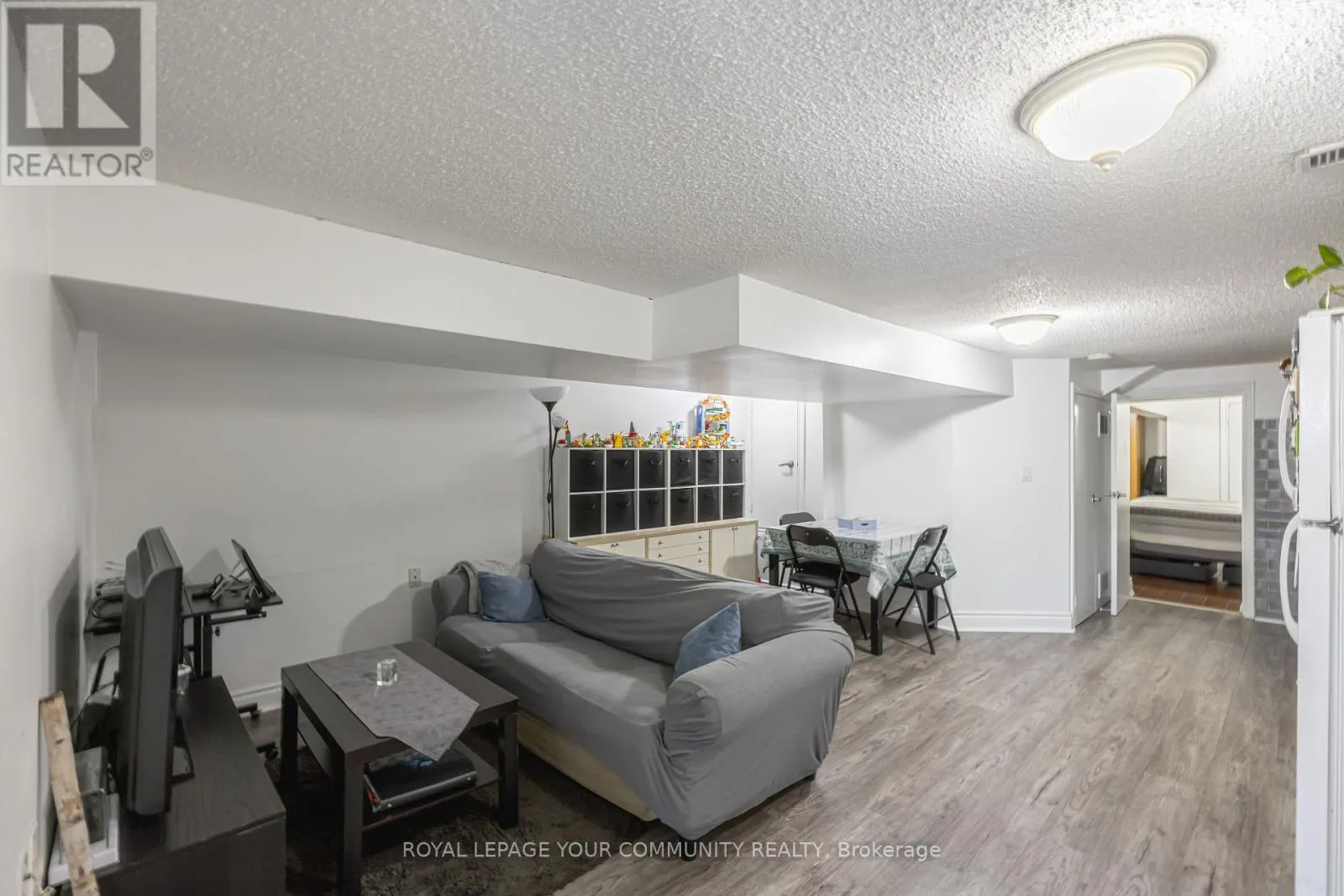 154 DAY AVENUE