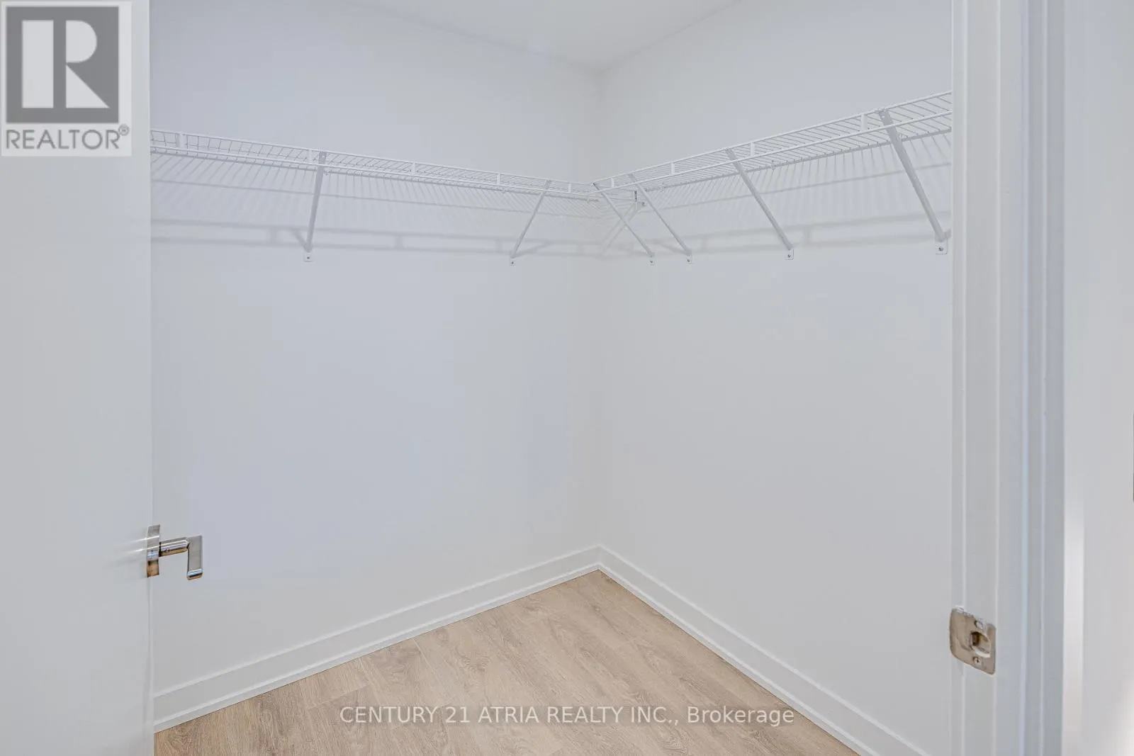 217 - 1100 SHEPPARD AVENUE W