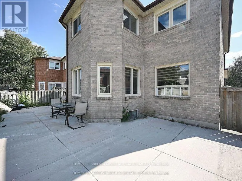 20 BEXLEY COURT