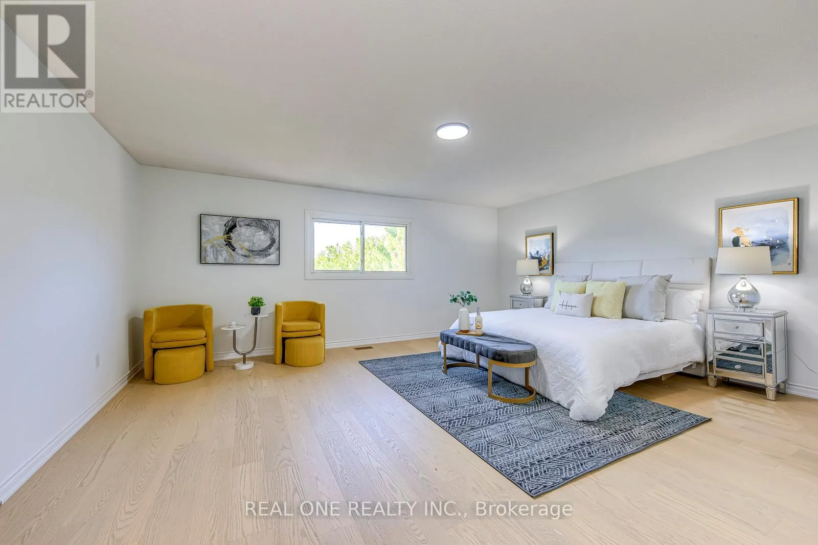 403 GLENASHTON DRIVE