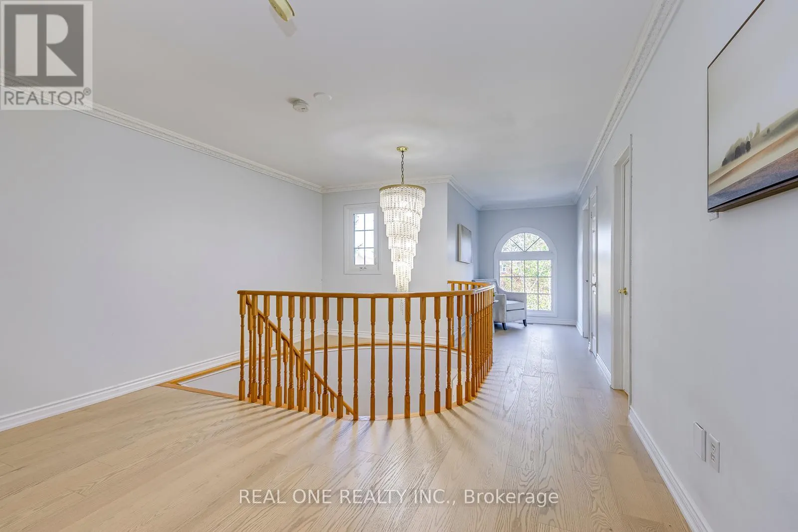 403 GLENASHTON DRIVE
