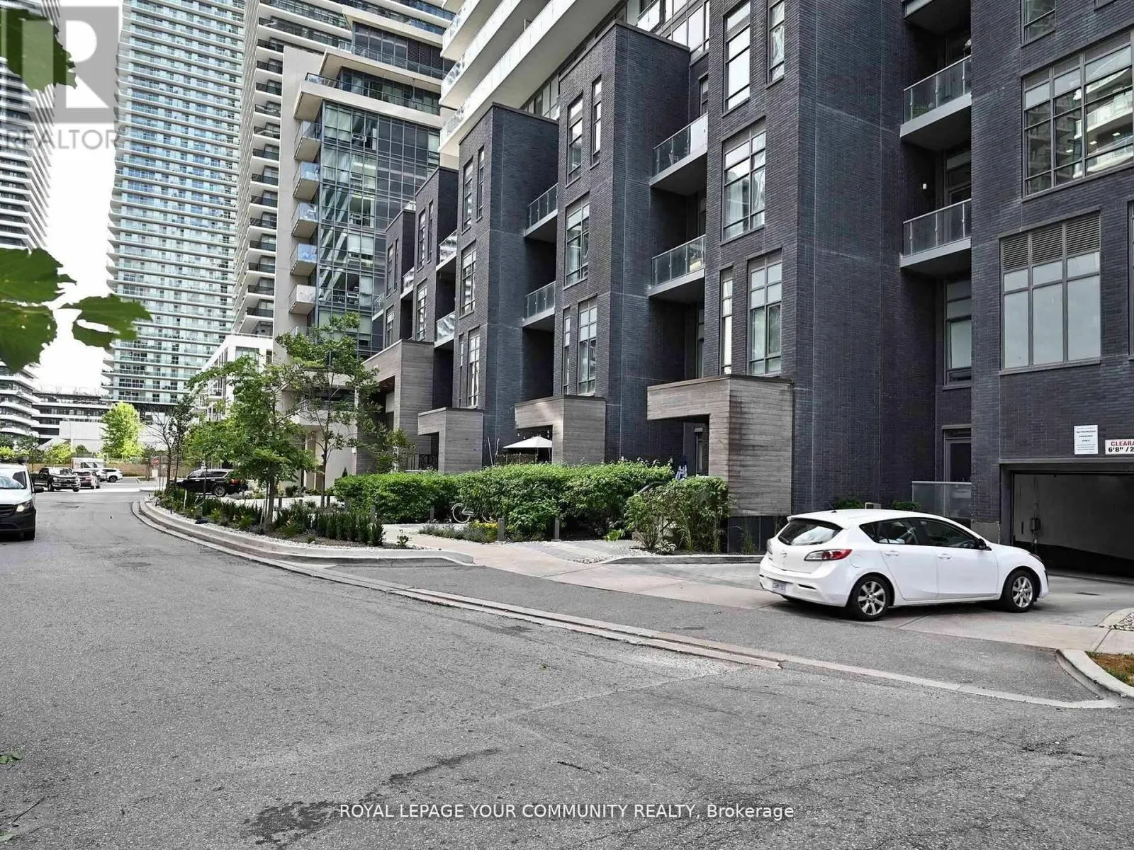 3605 - 56 ANNIE CRAIG DRIVE
