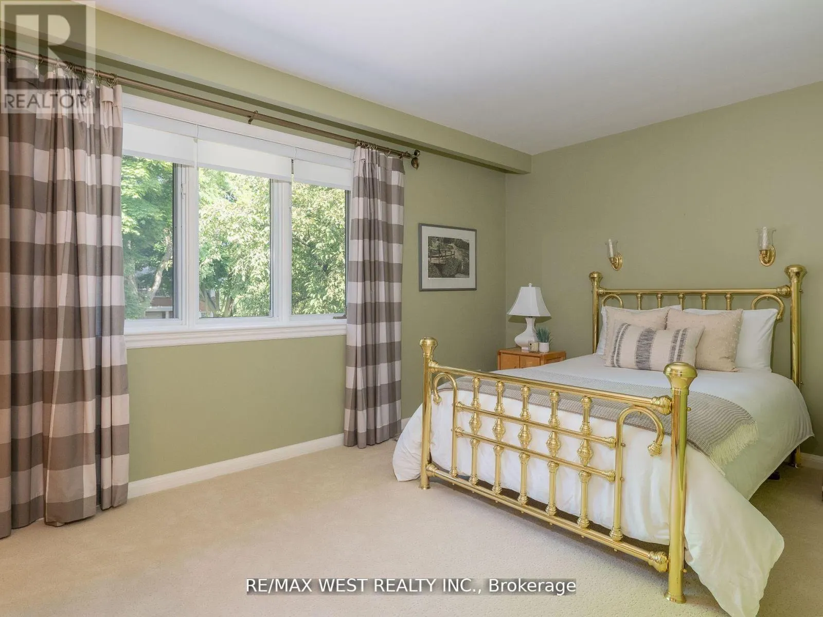 57 EDENVALE CRESCENT