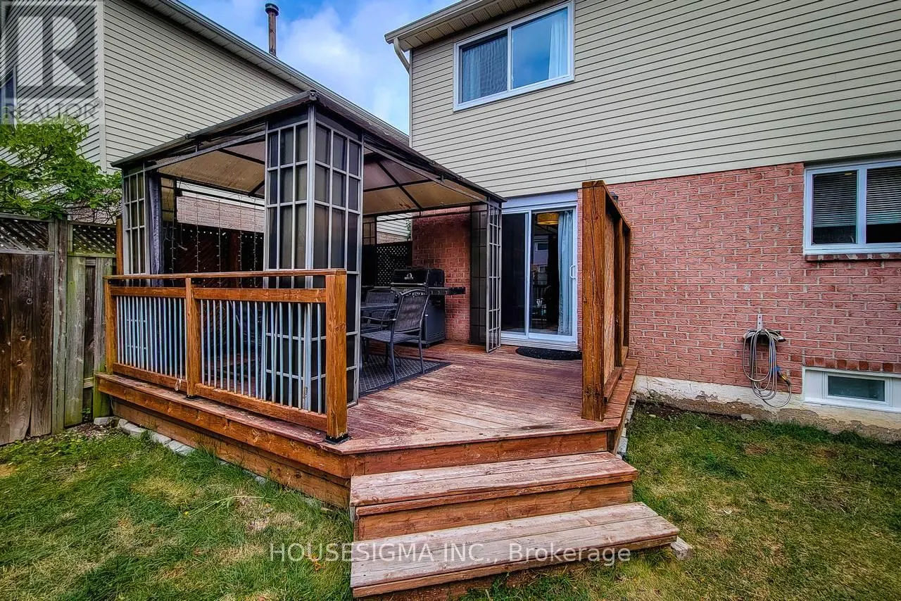 3111 CANTELON CRESCENT