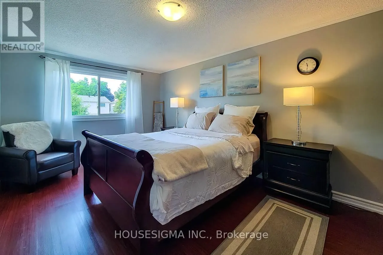 3111 CANTELON CRESCENT