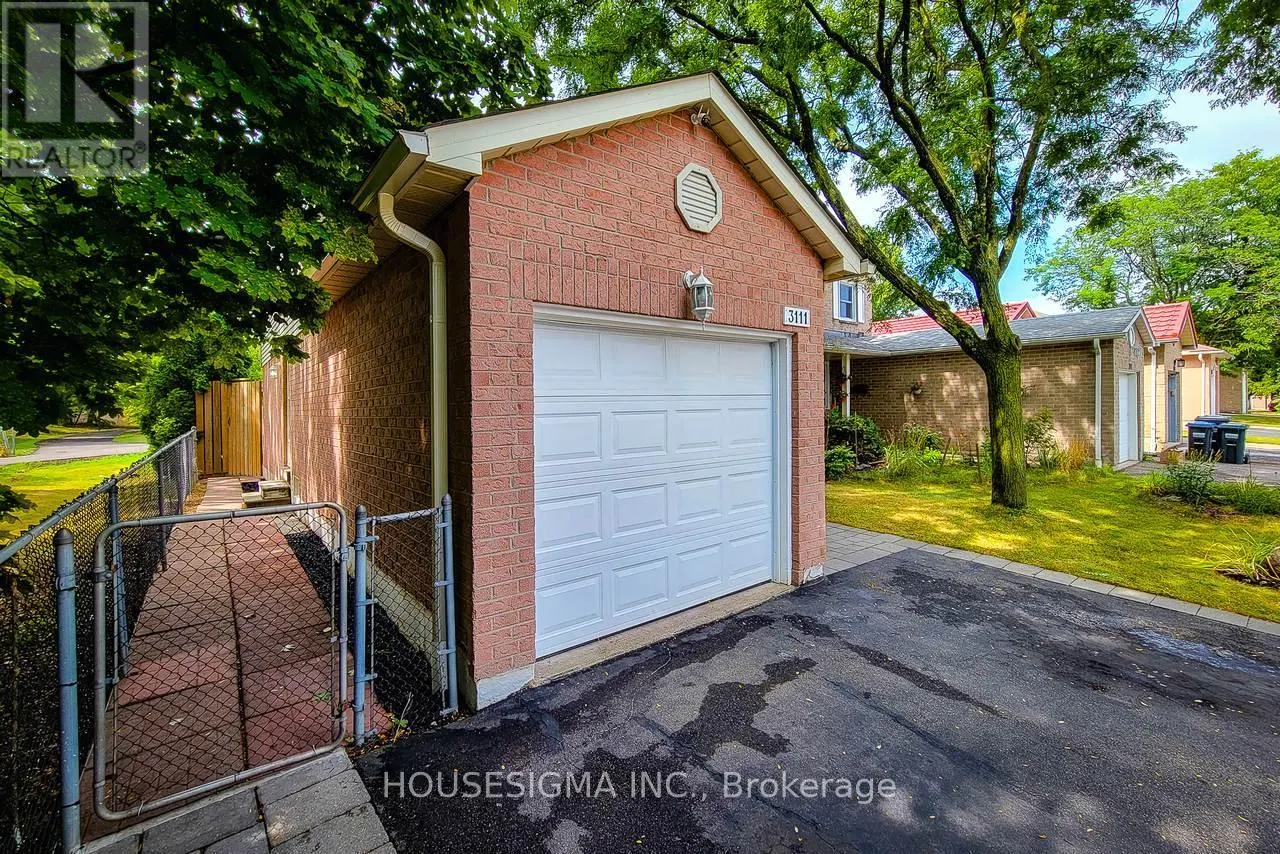 3111 CANTELON CRESCENT