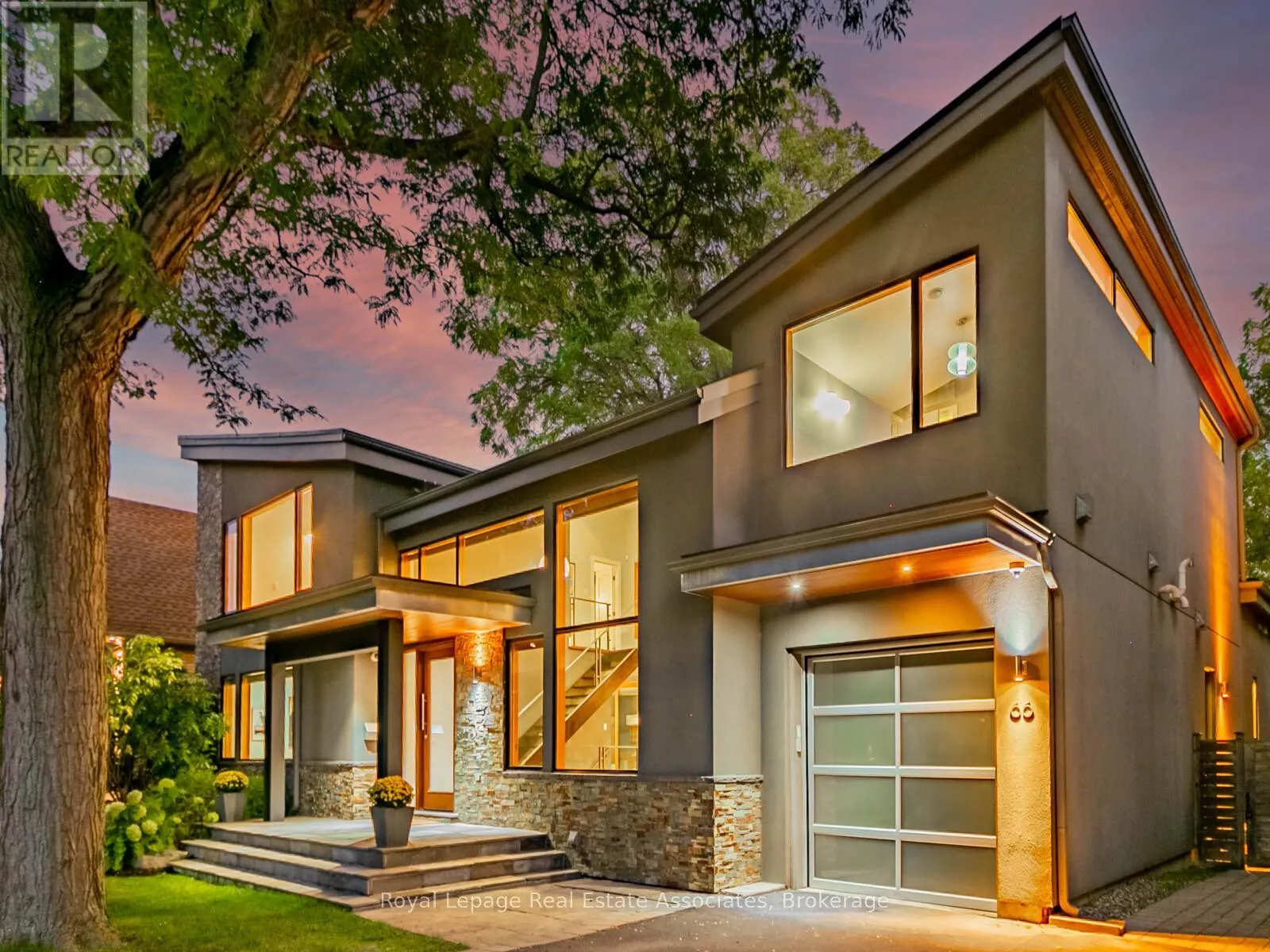 66 INGLEWOOD DRIVE
