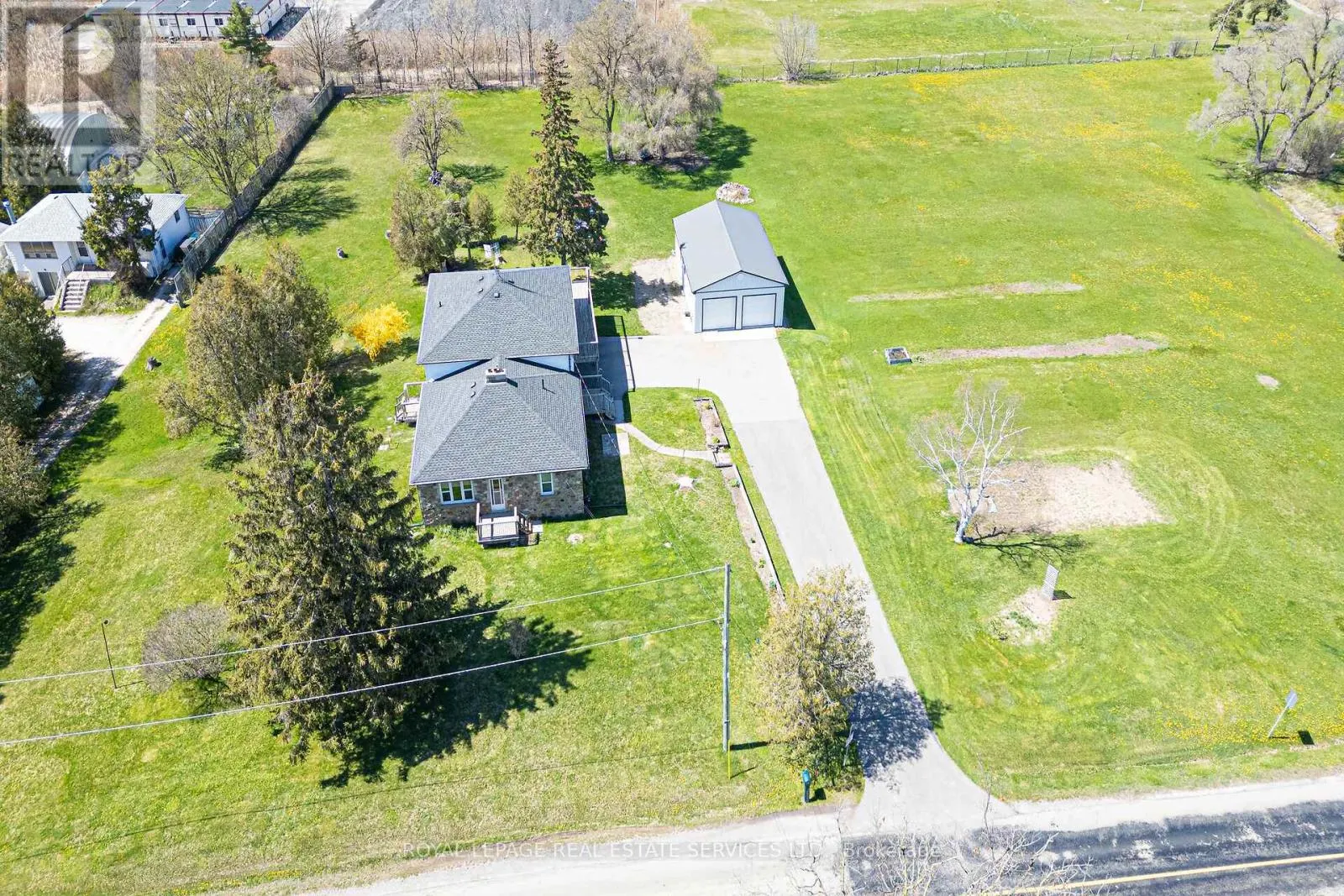 3029 BURNHAMTHORPE ROAD W