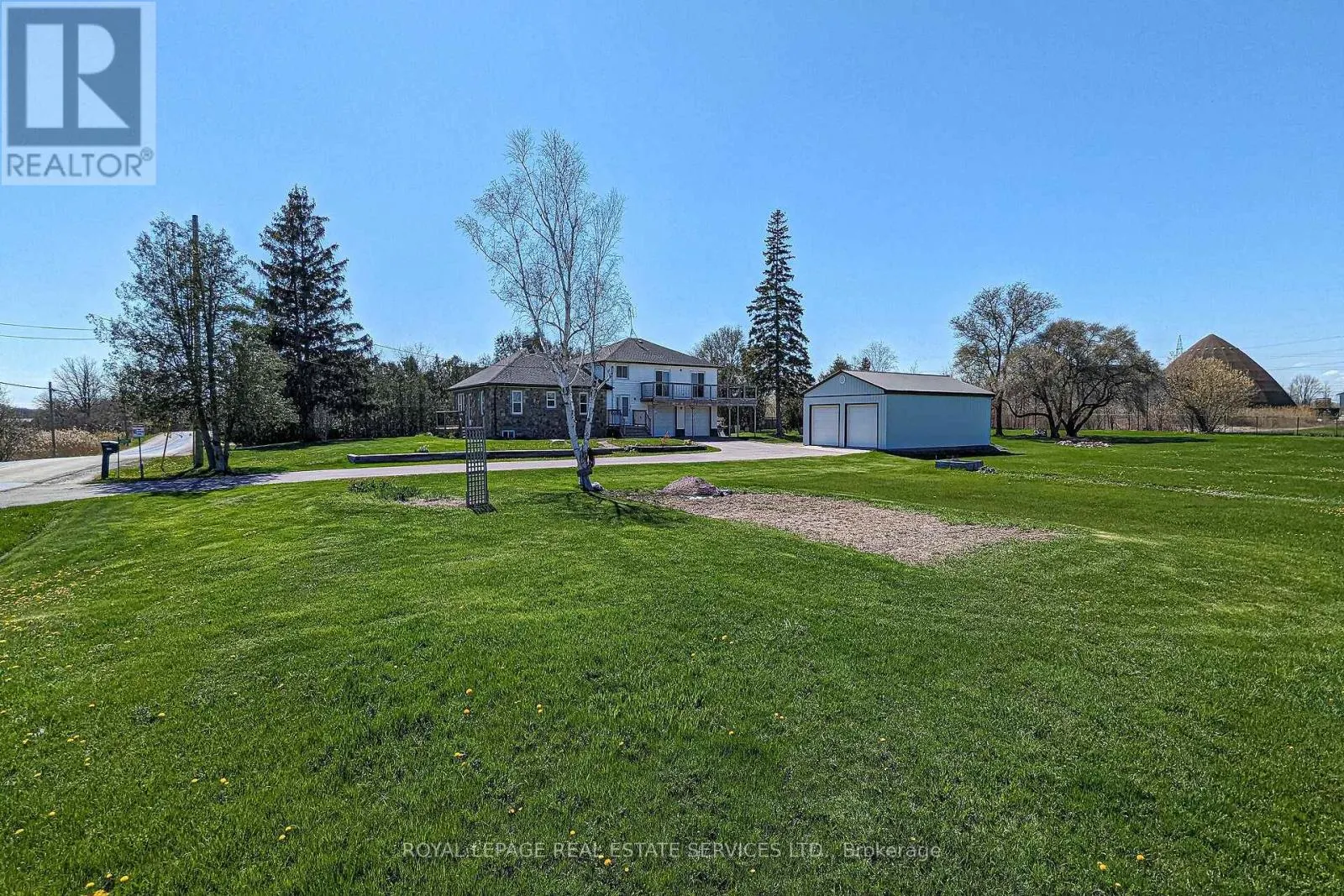 3029 BURNHAMTHORPE ROAD W