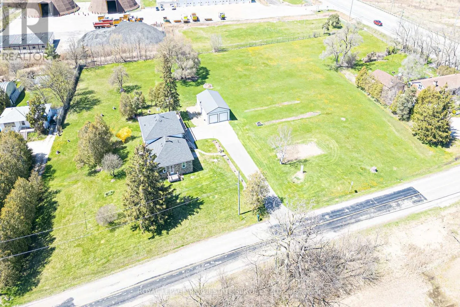 3029 BURNHAMTHORPE ROAD W