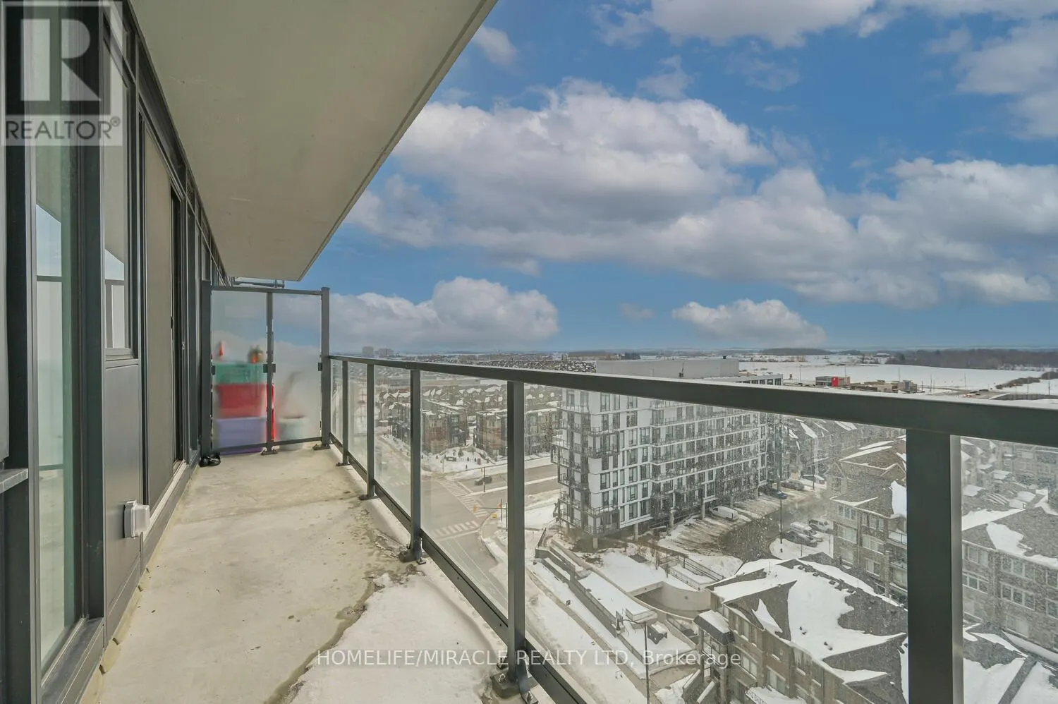 1102 - 215 VETERANS DRIVE