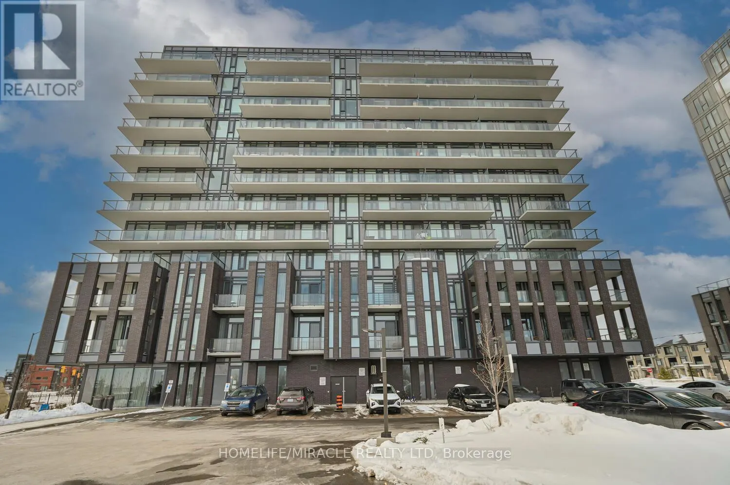 1102 - 215 VETERANS DRIVE