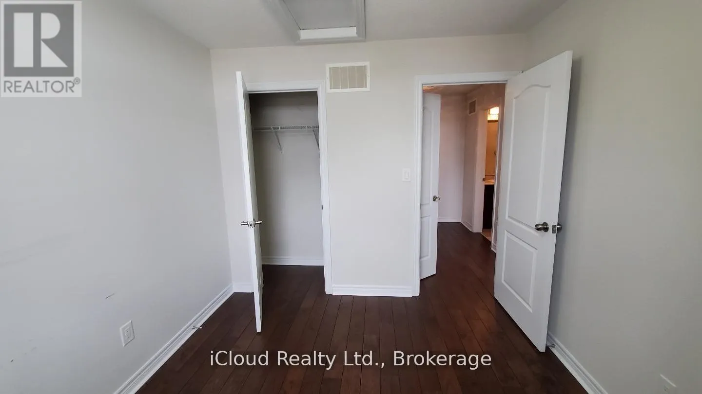 2554 GRAND OAK TRAIL