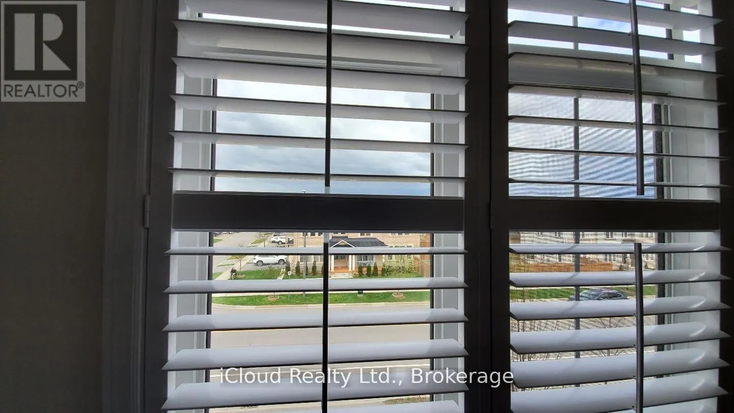 2554 GRAND OAK TRAIL